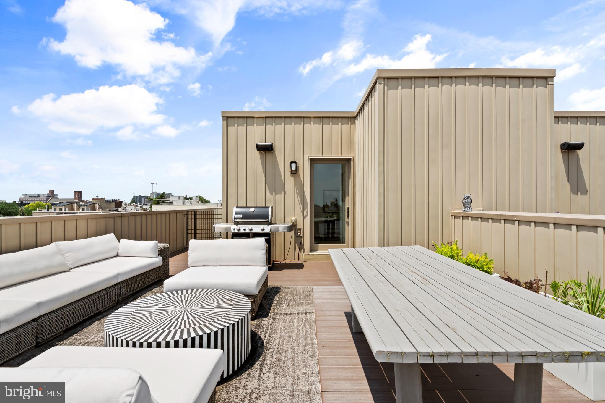 BELLA VISTA - Residential