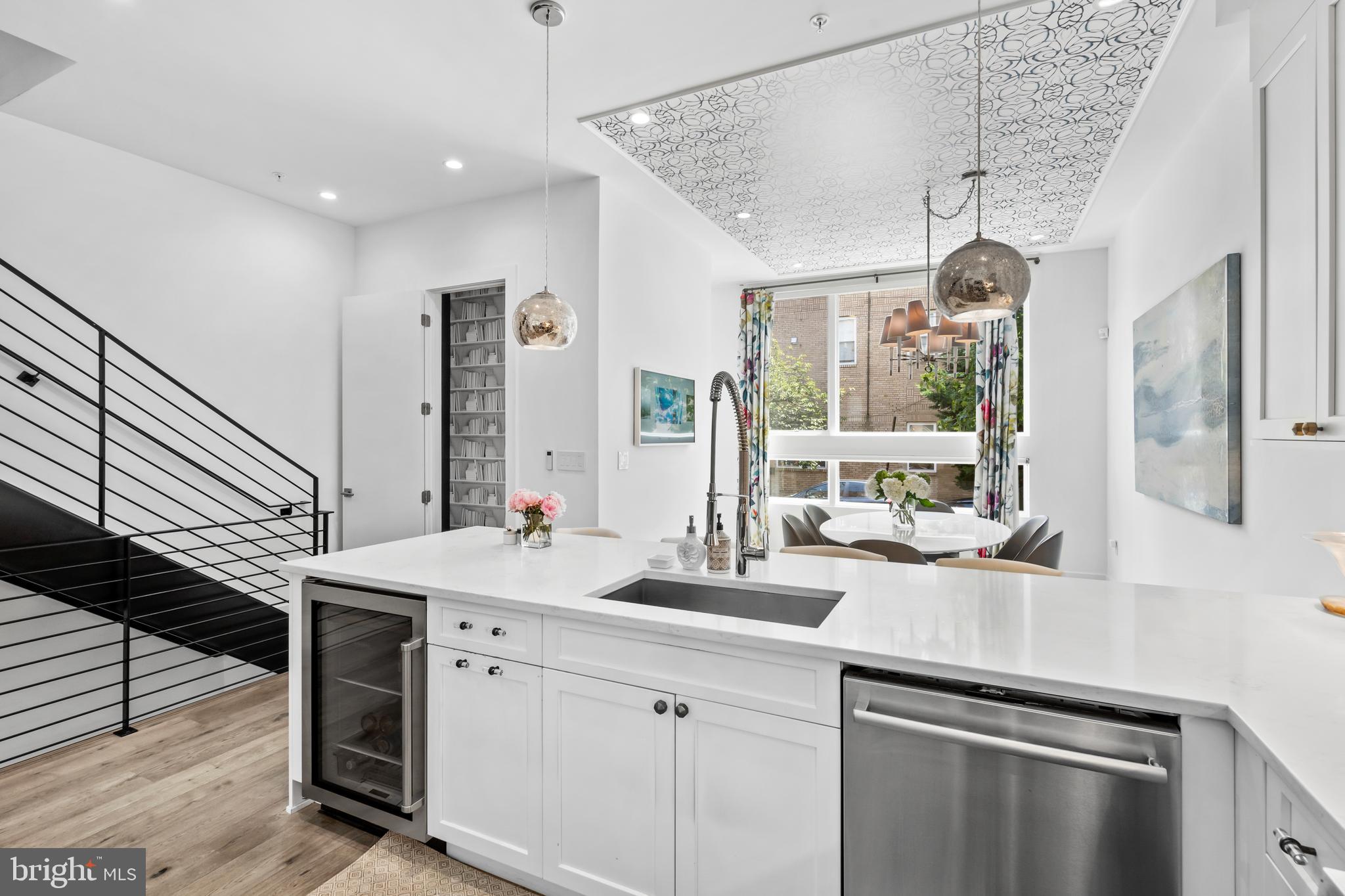 BELLA VISTA - Residential