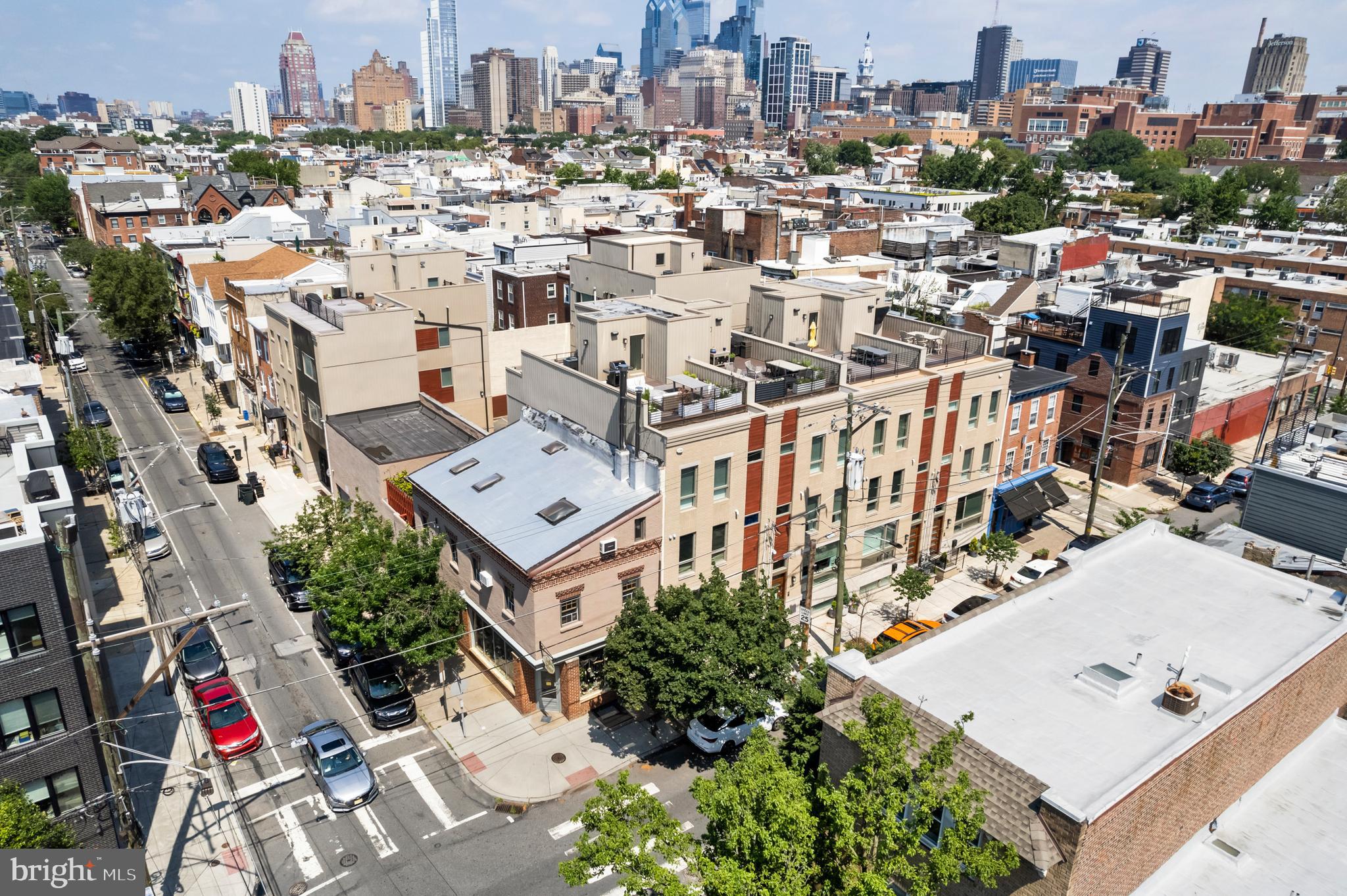 BELLA VISTA - Residential