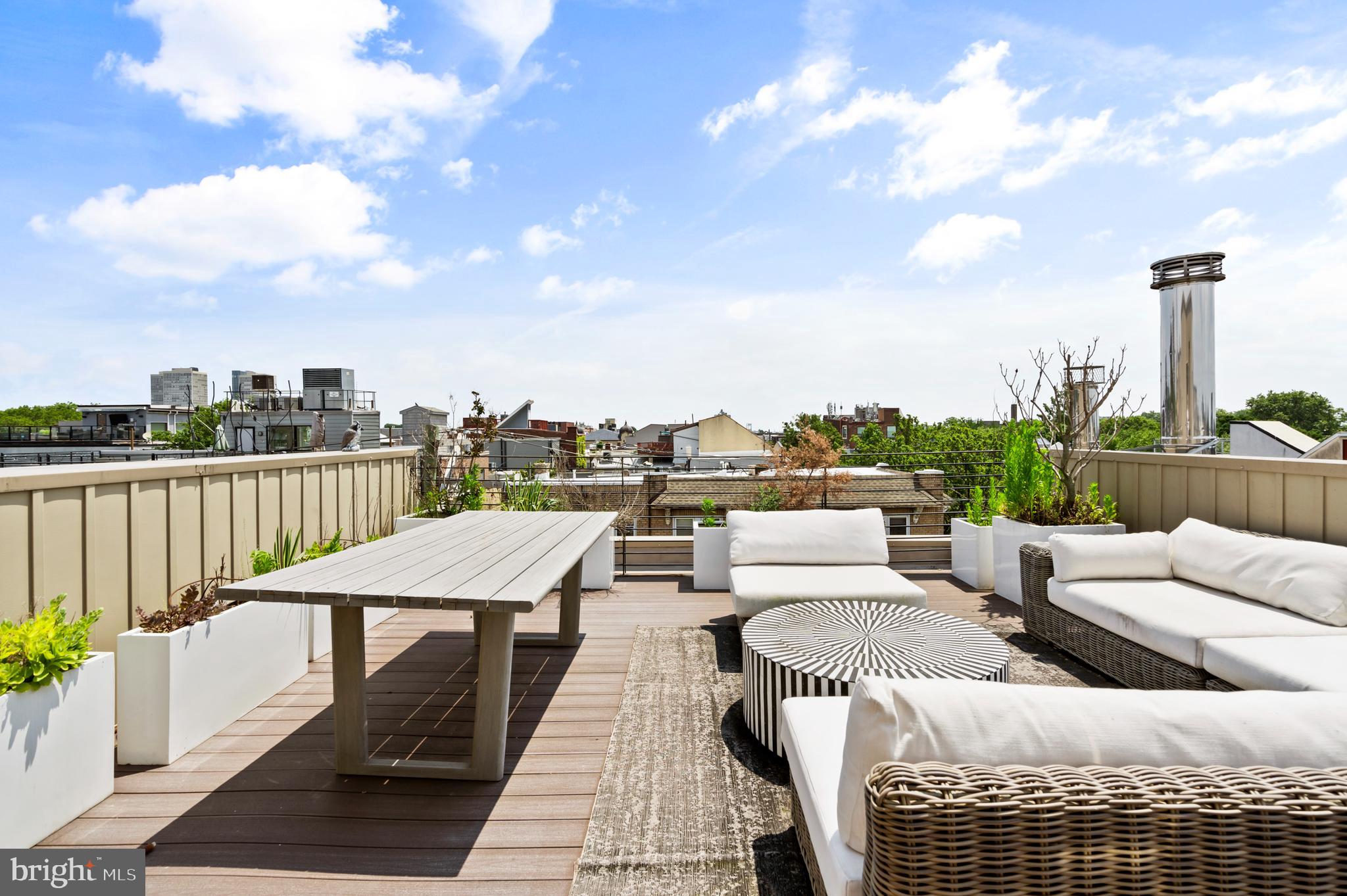 BELLA VISTA - Residential