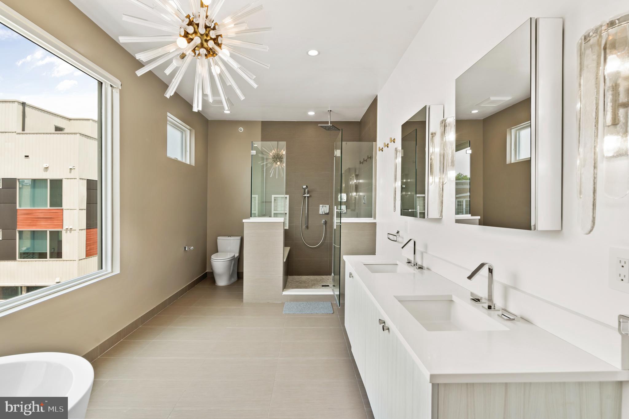 BELLA VISTA - Residential