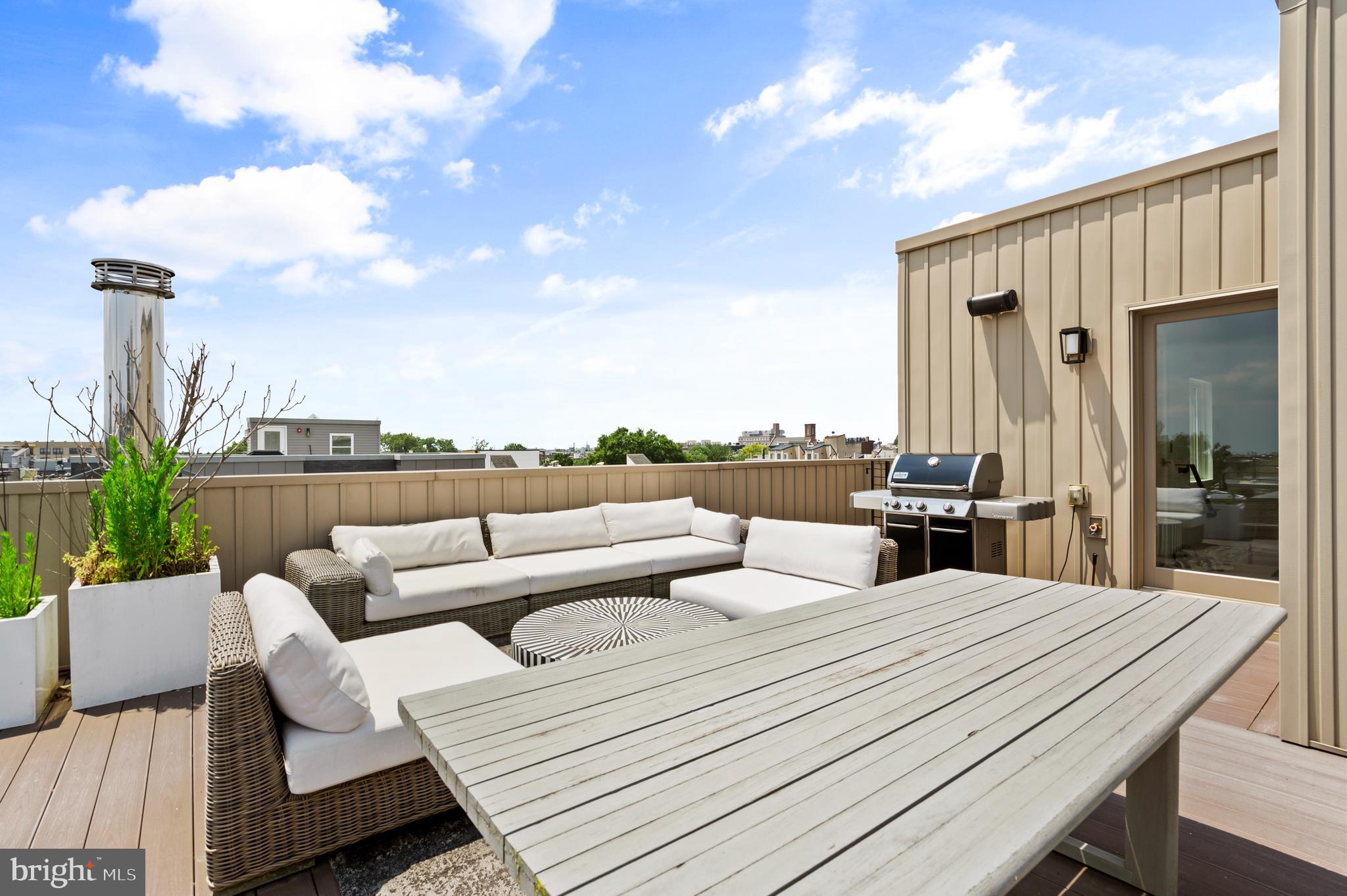 BELLA VISTA - Residential