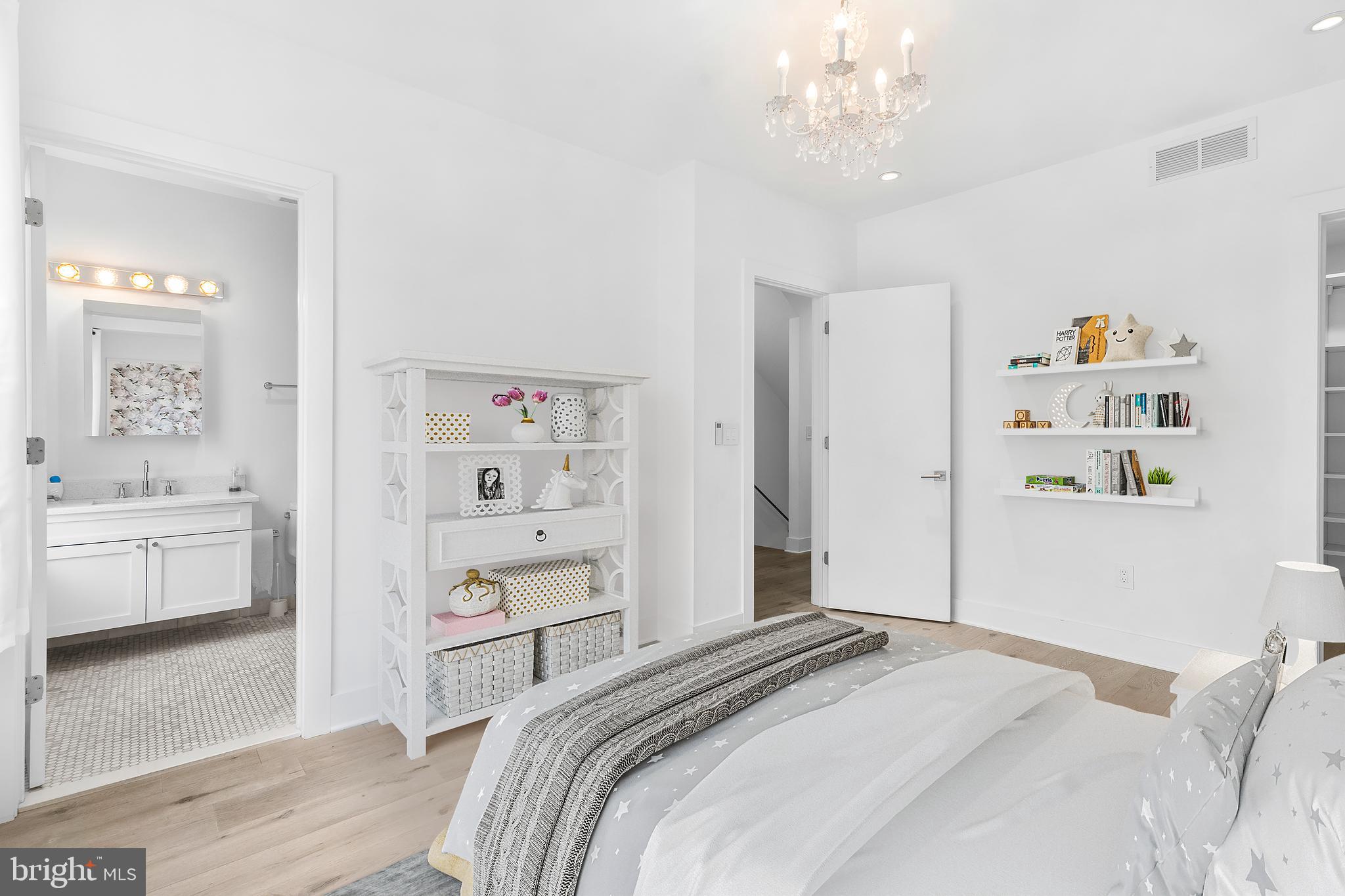 BELLA VISTA - Residential