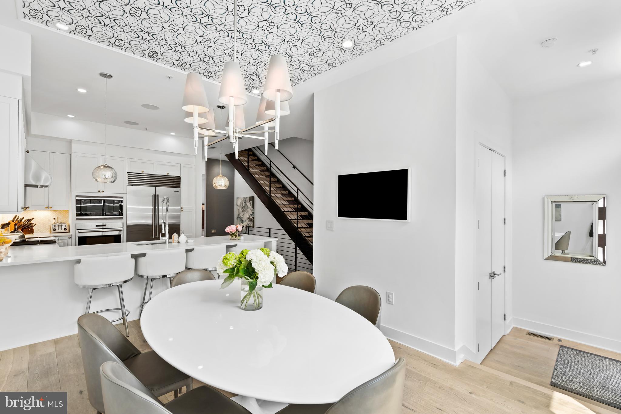 BELLA VISTA - Residential