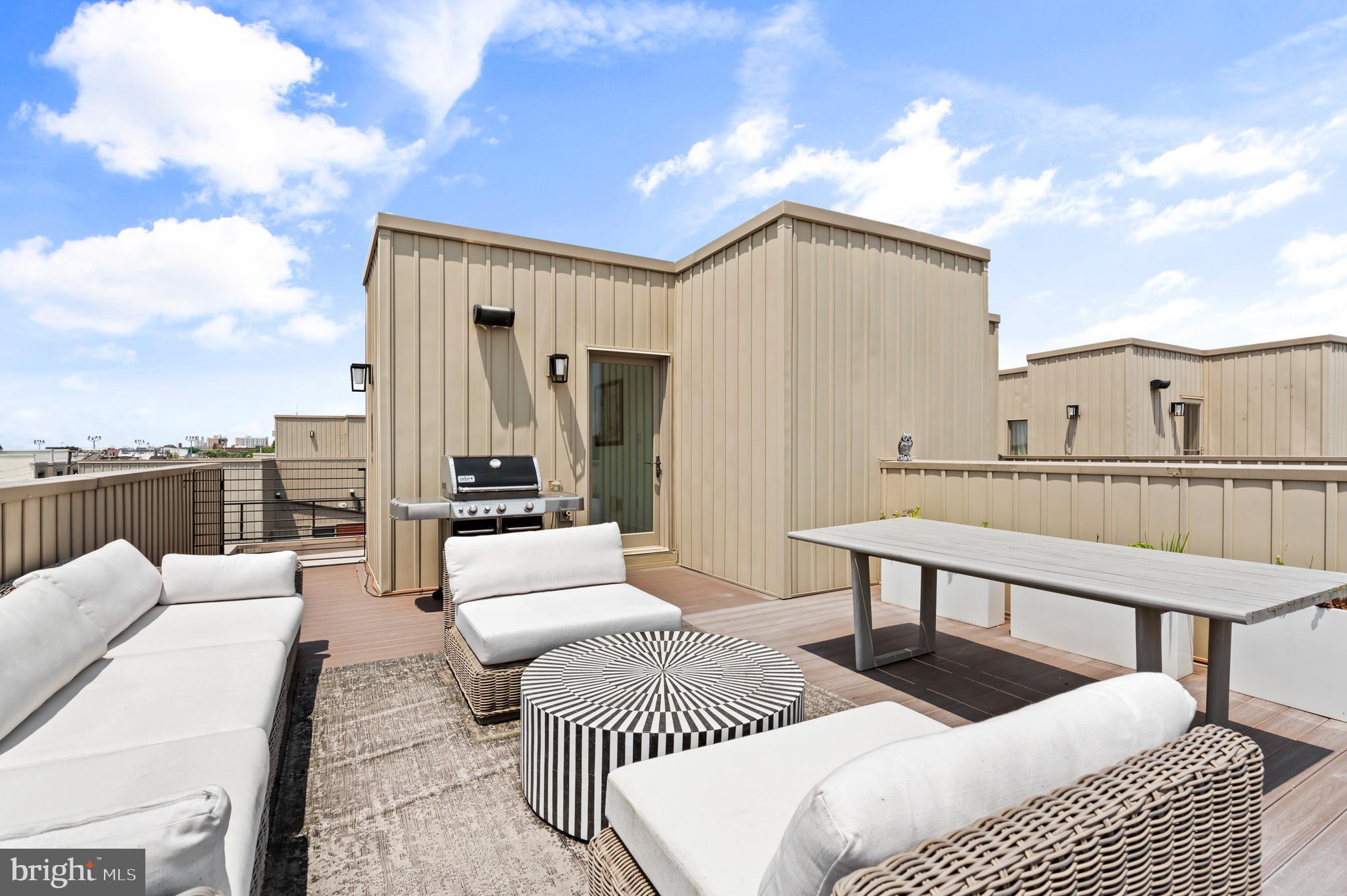 BELLA VISTA - Residential