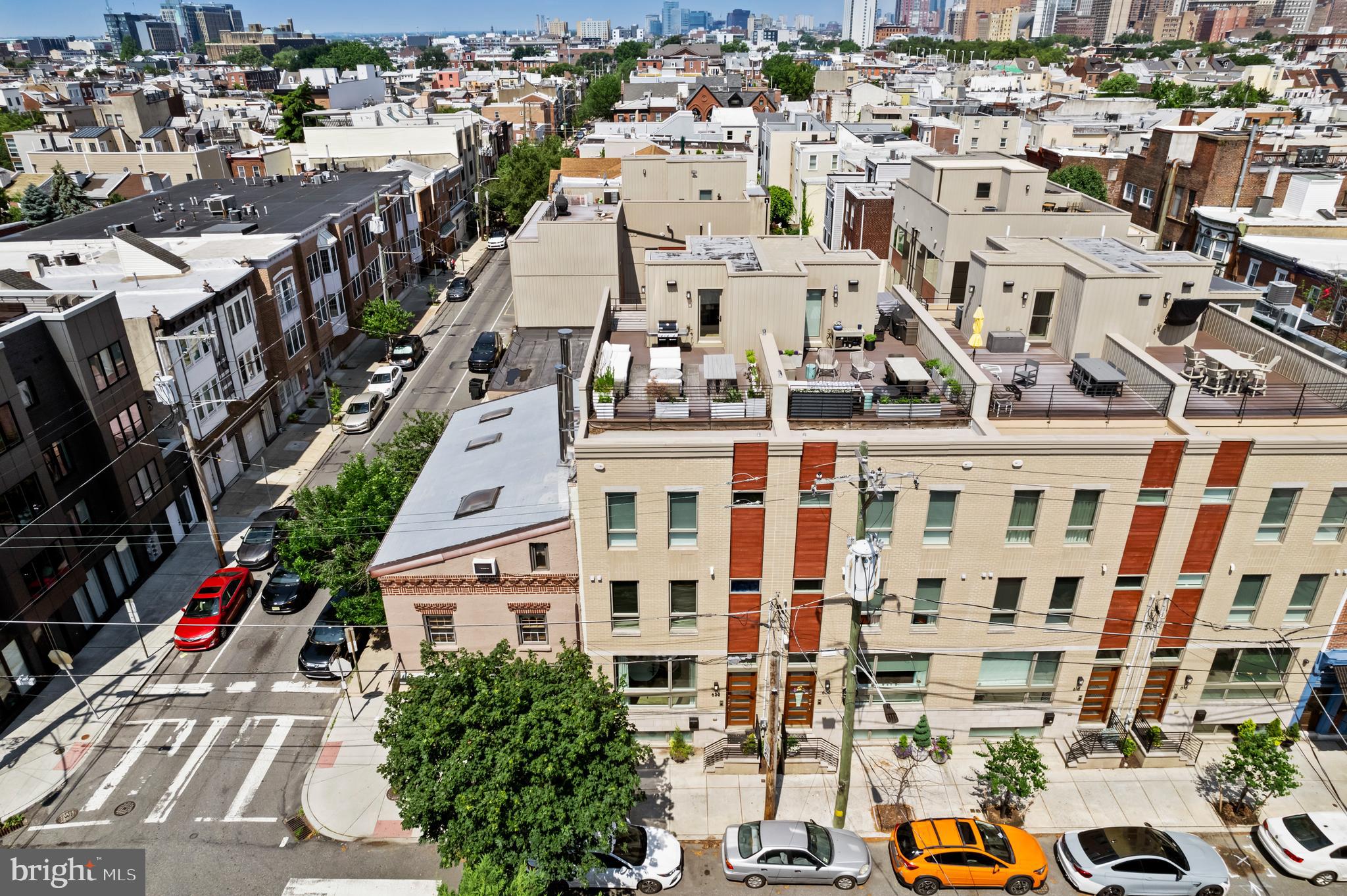 BELLA VISTA - Residential