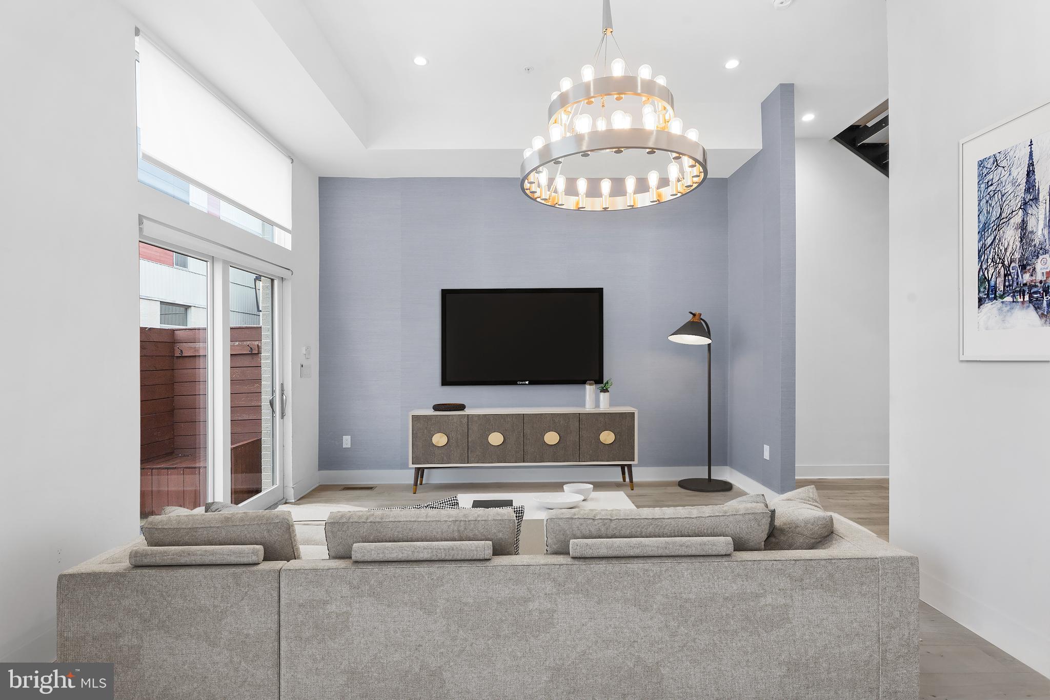 BELLA VISTA - Residential