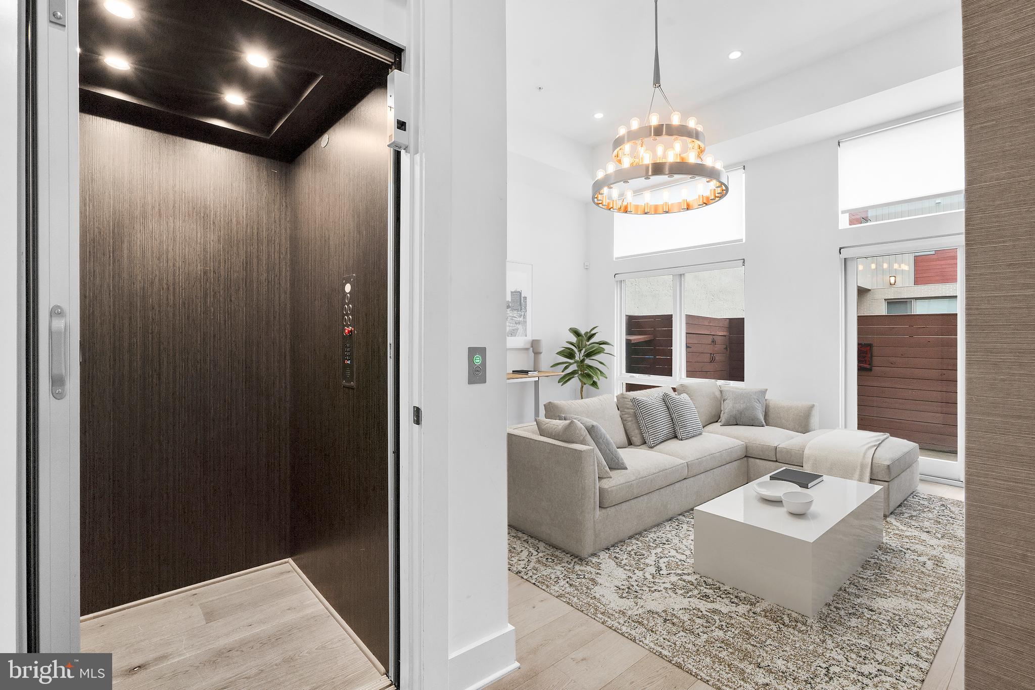 BELLA VISTA - Residential