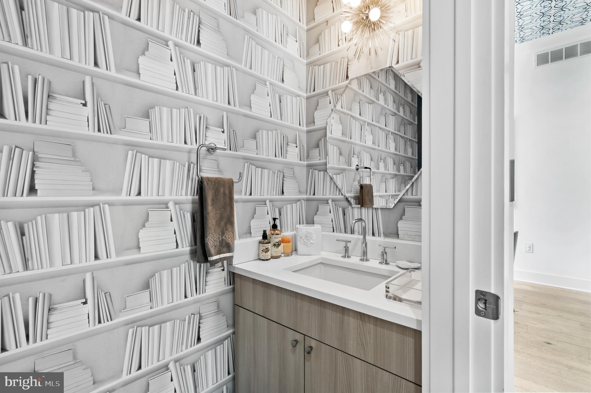 BELLA VISTA - Residential