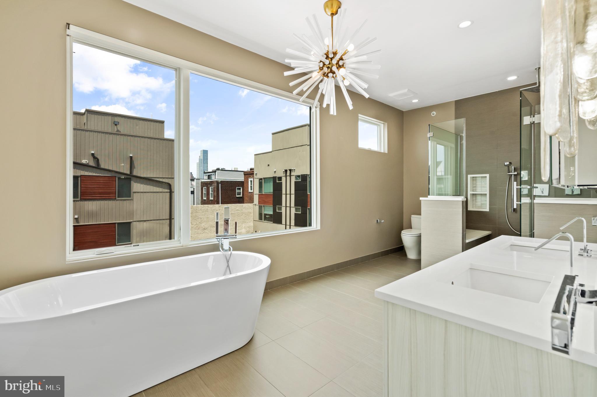 BELLA VISTA - Residential