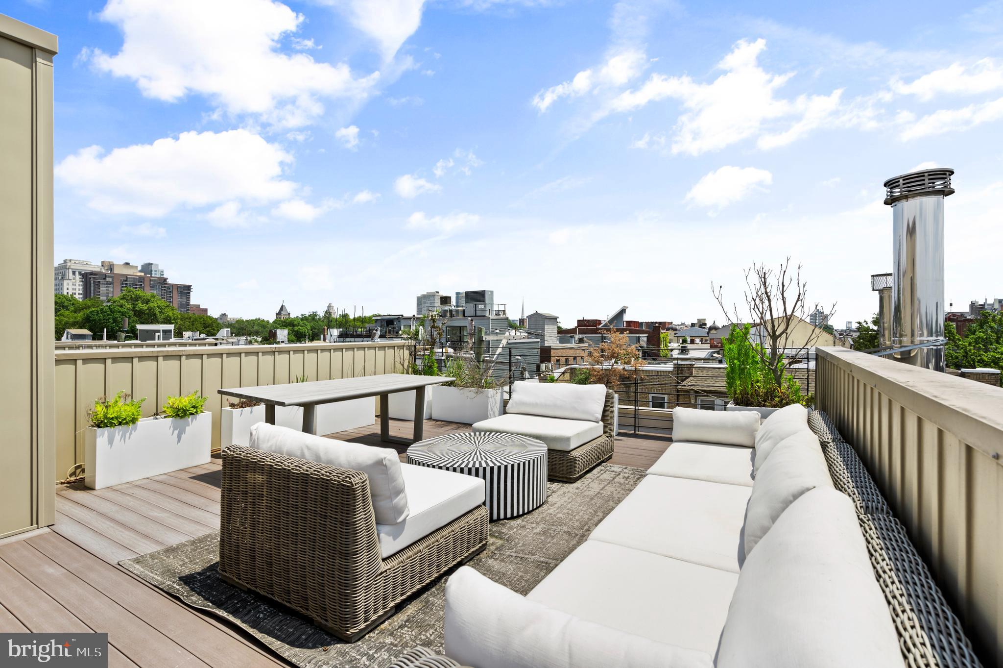 BELLA VISTA - Residential