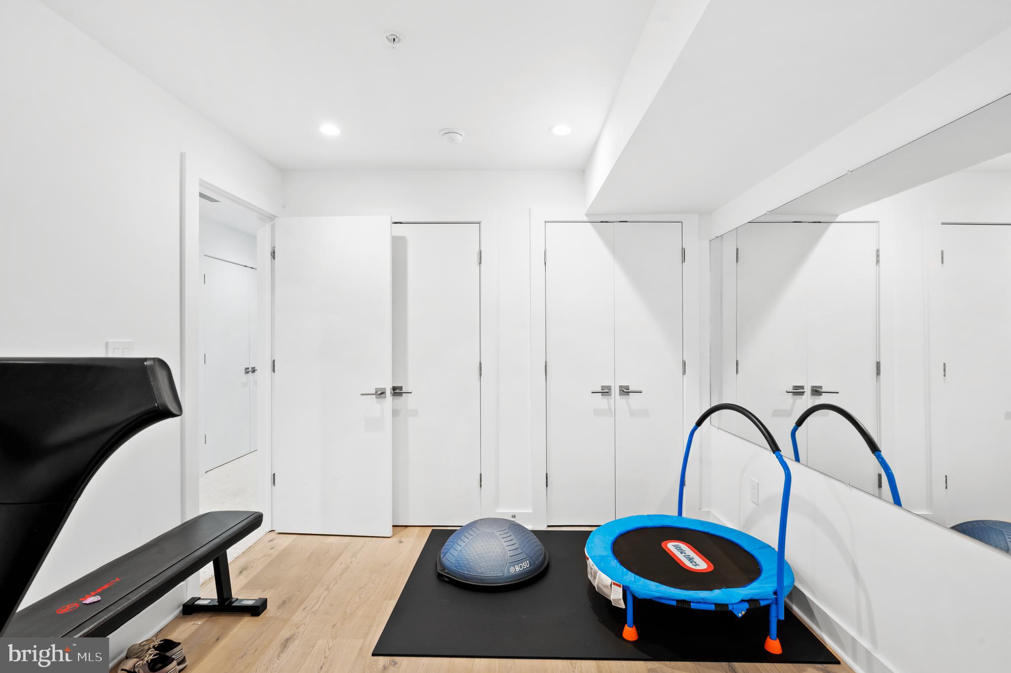 BELLA VISTA - Residential