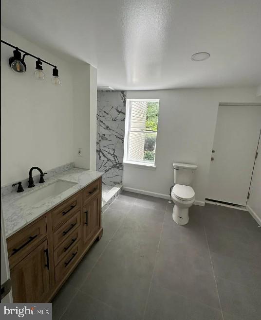 HOLLINS MARKET - Residential Lease