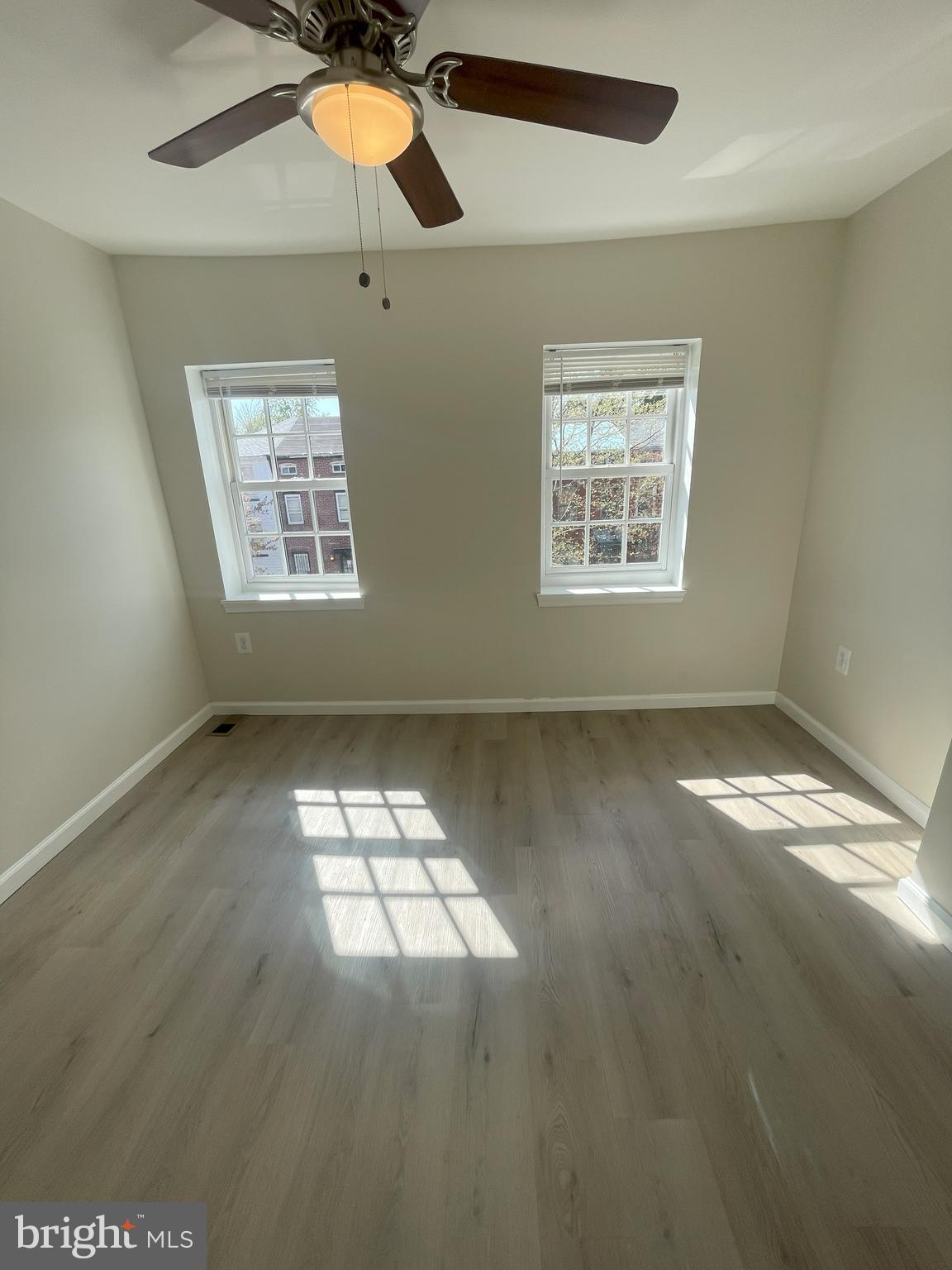 HOLLINS MARKET - Residential Lease