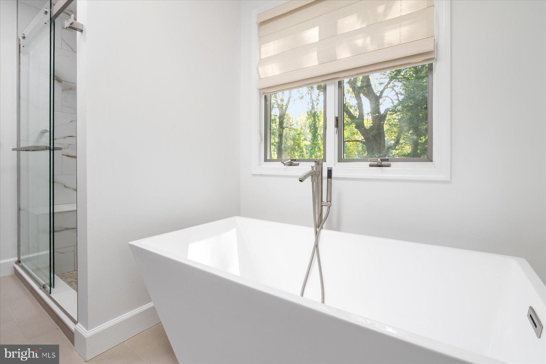 SPRING FIELDS - Residential