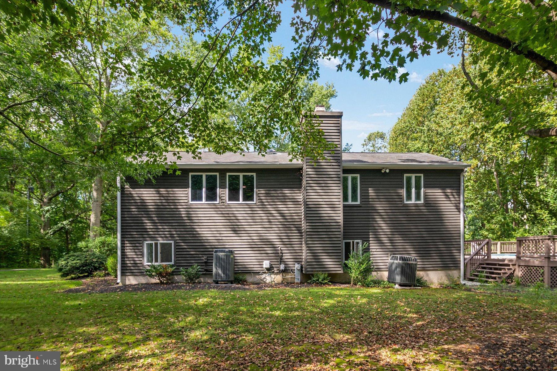 SPRING FIELDS - Residential