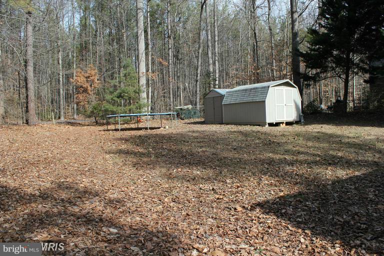 LAKE CAROLINE - Residential