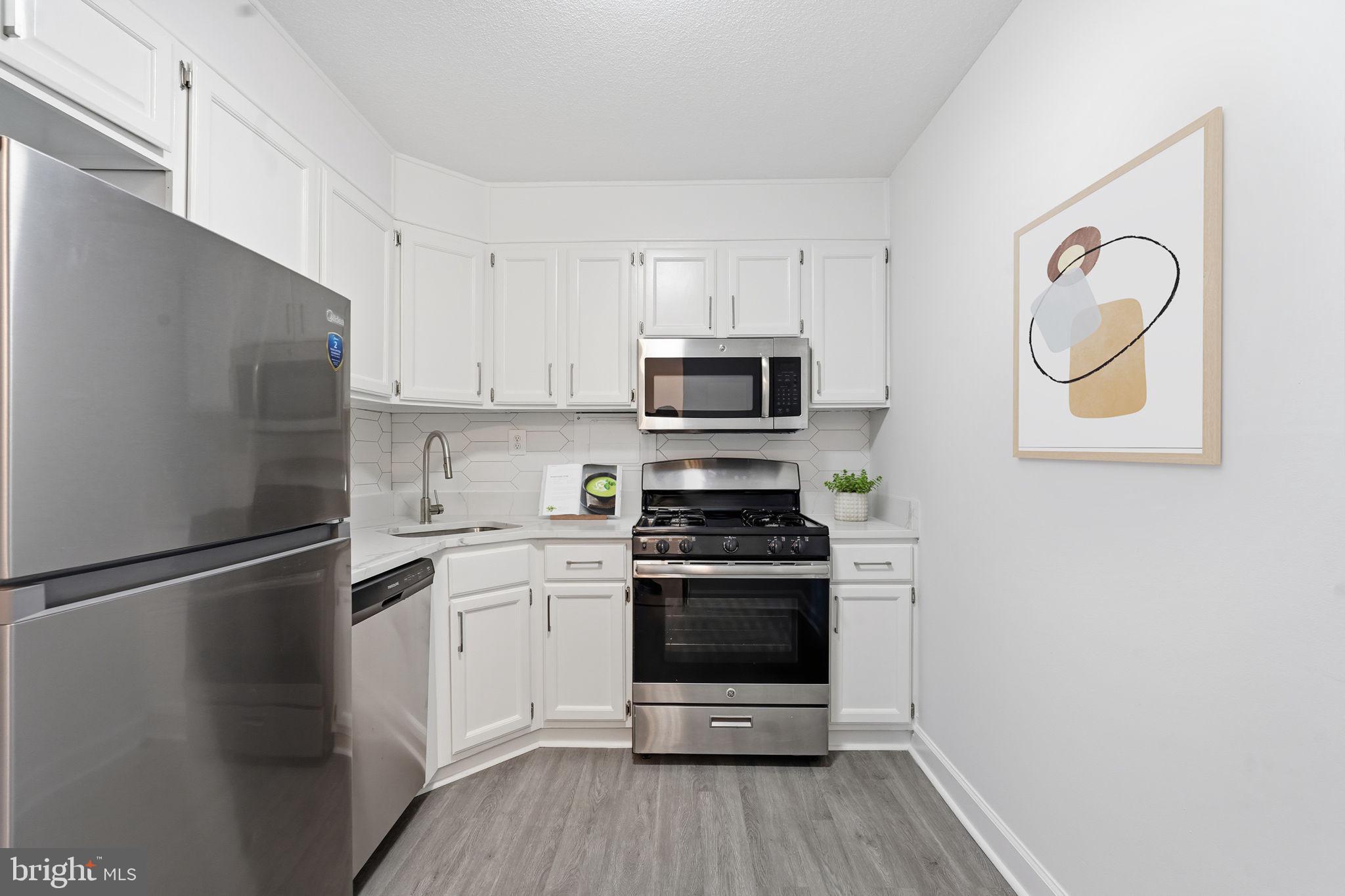 THE CARLTON - Residential