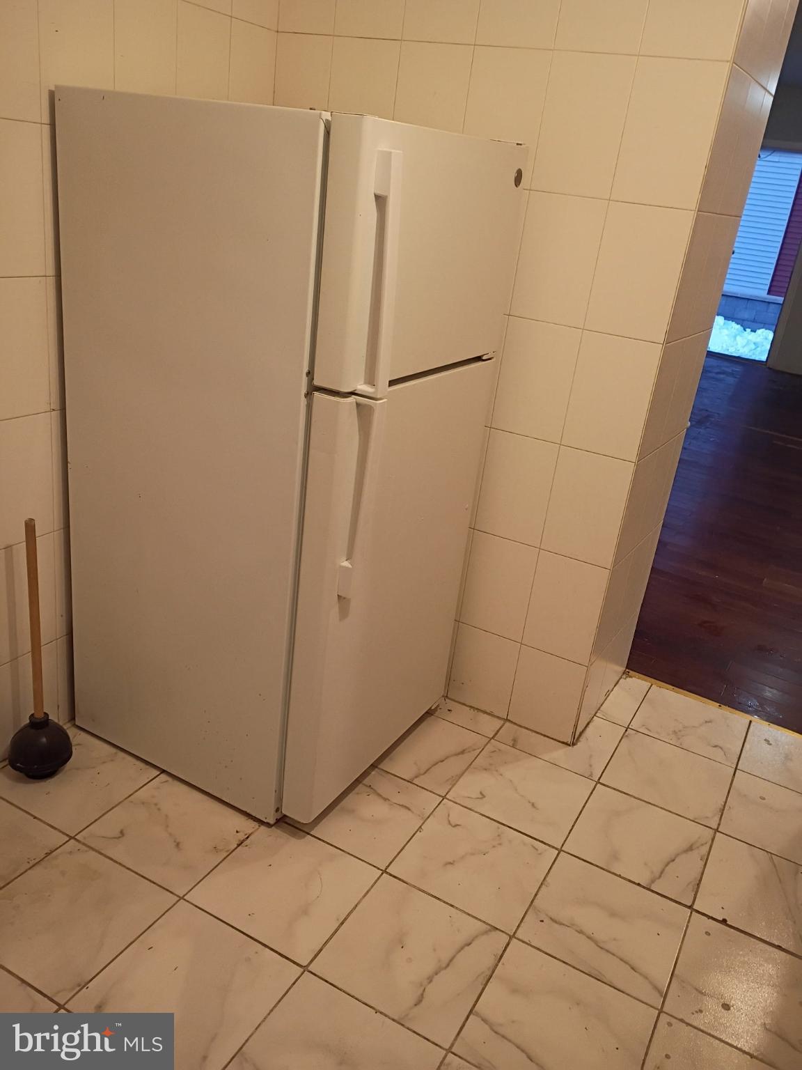 WHITMAN - Residential