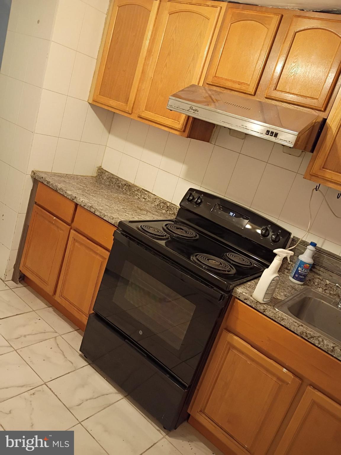 WHITMAN - Residential