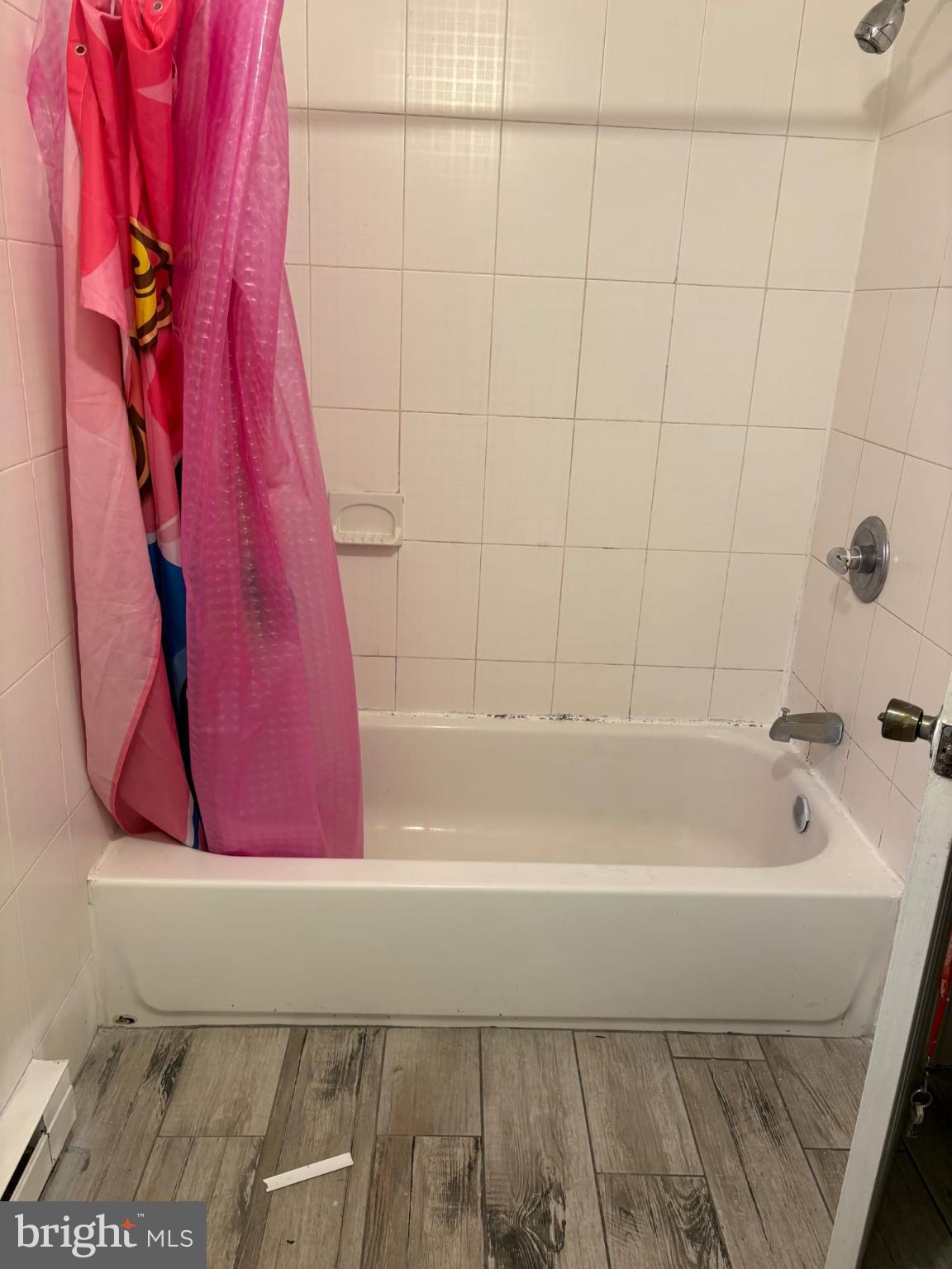 WHITMAN - Residential