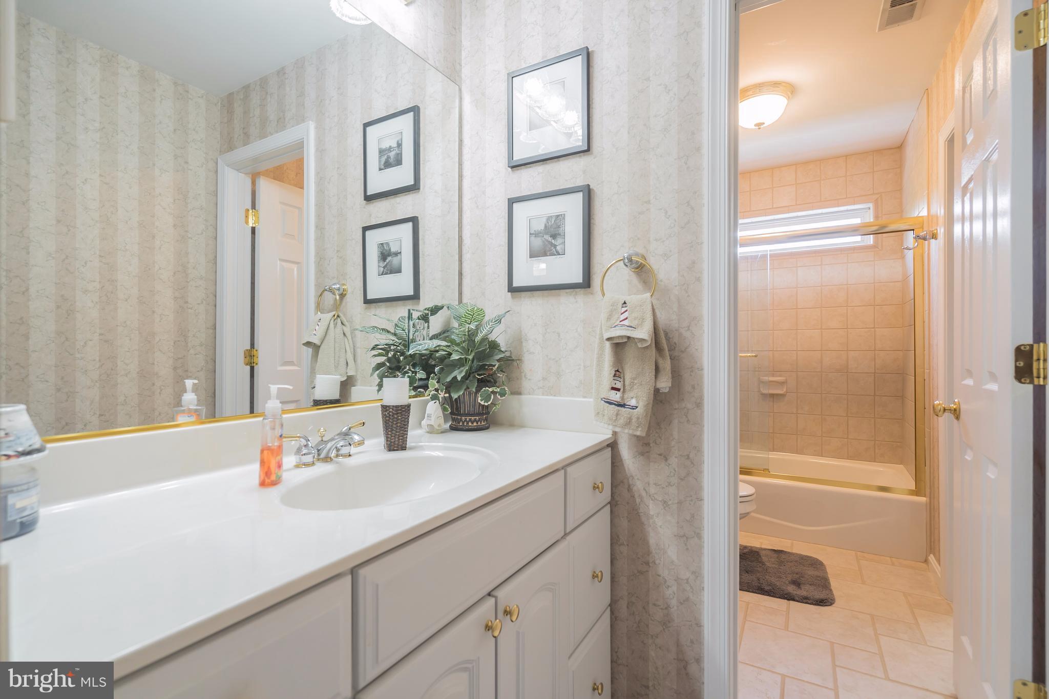 SOTTERLEY MANOR - Residential