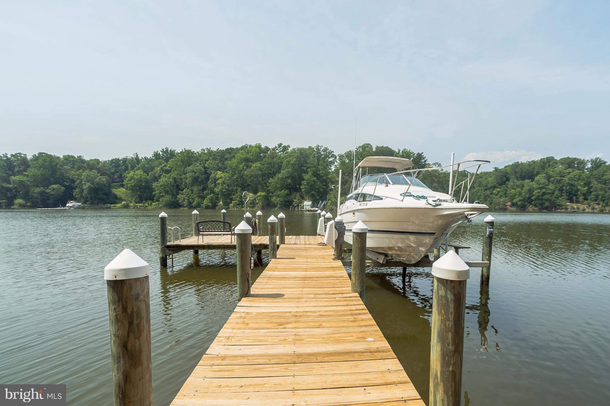 SOTTERLEY MANOR - Residential