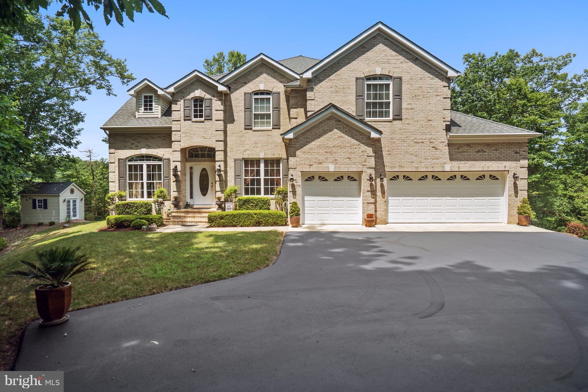 SOTTERLEY MANOR - Residential