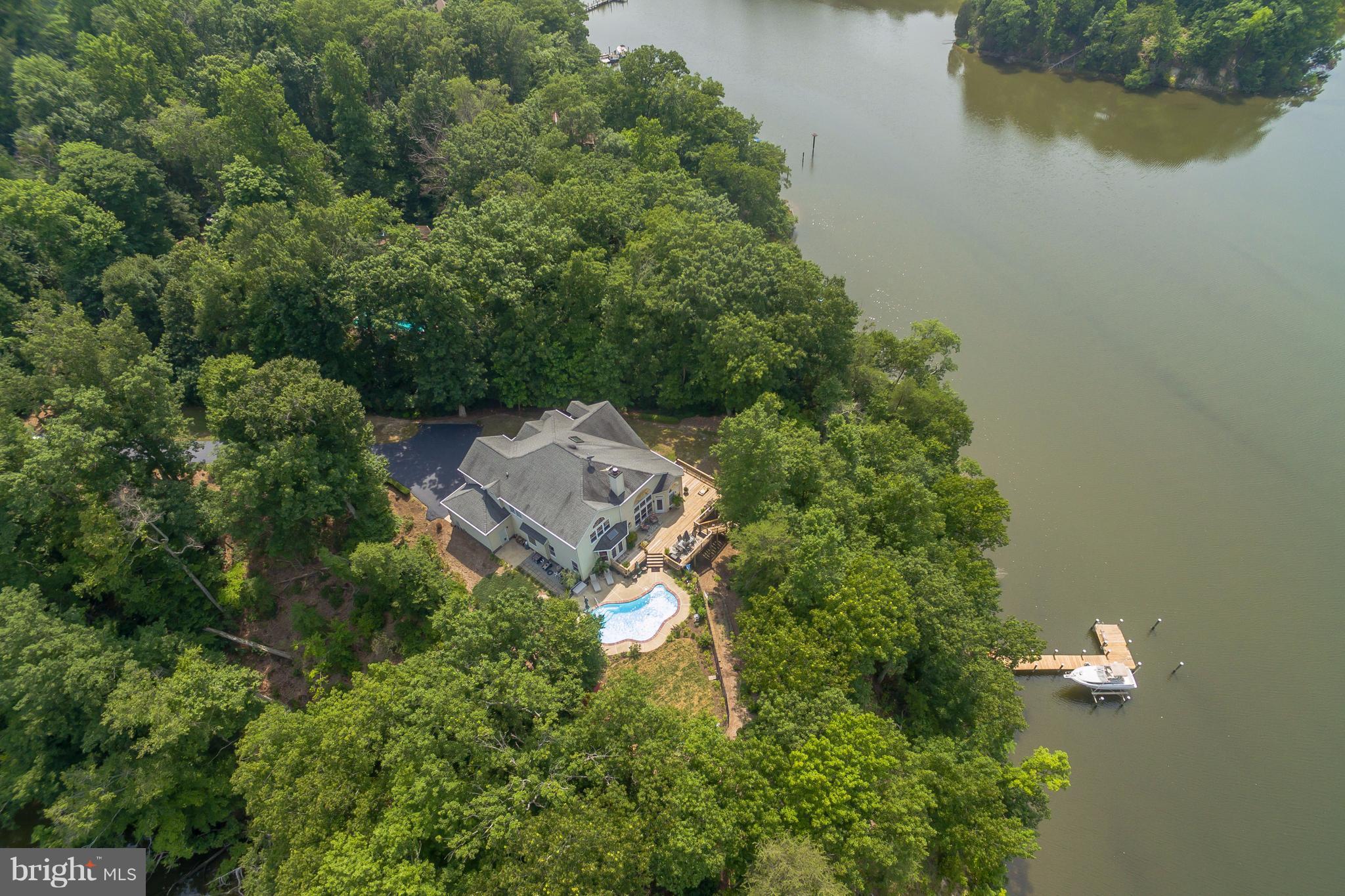 SOTTERLEY MANOR - Residential