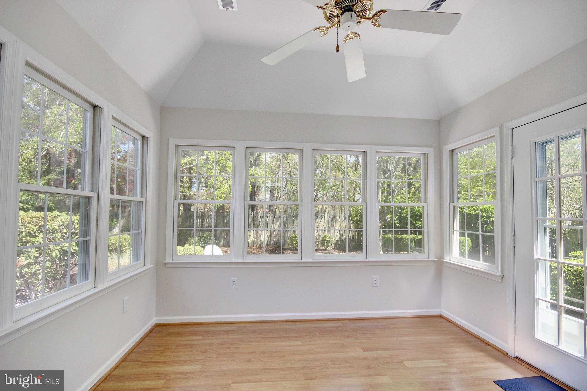 SCHUMAKER MANOR - Residential