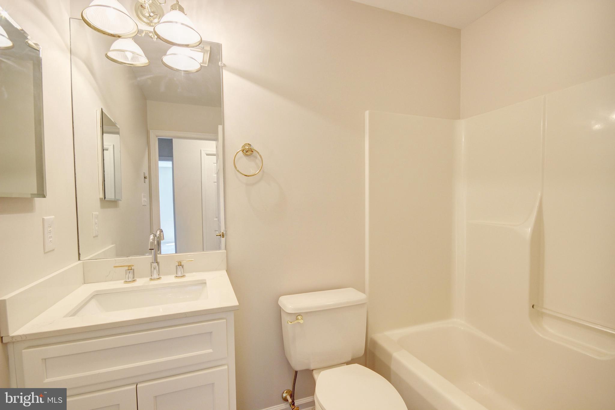 SCHUMAKER MANOR - Residential