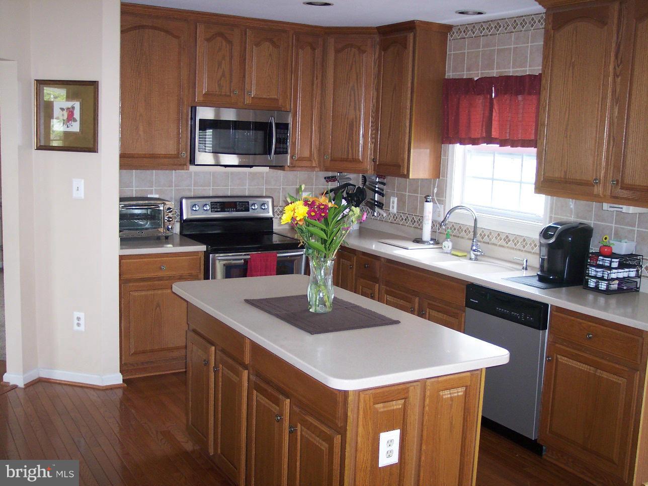 BRIDLEWOOD - Residential