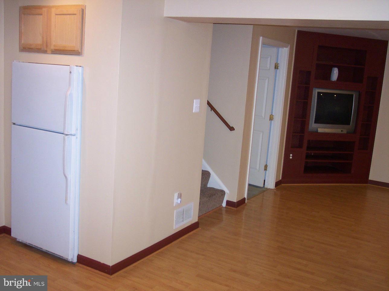 BRIDLEWOOD - Residential