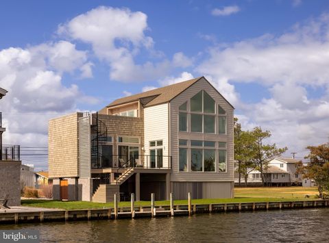 Photo of 318 York Road, SOUTH BETHANY, DE 19930 (MLS # DESU2104974)