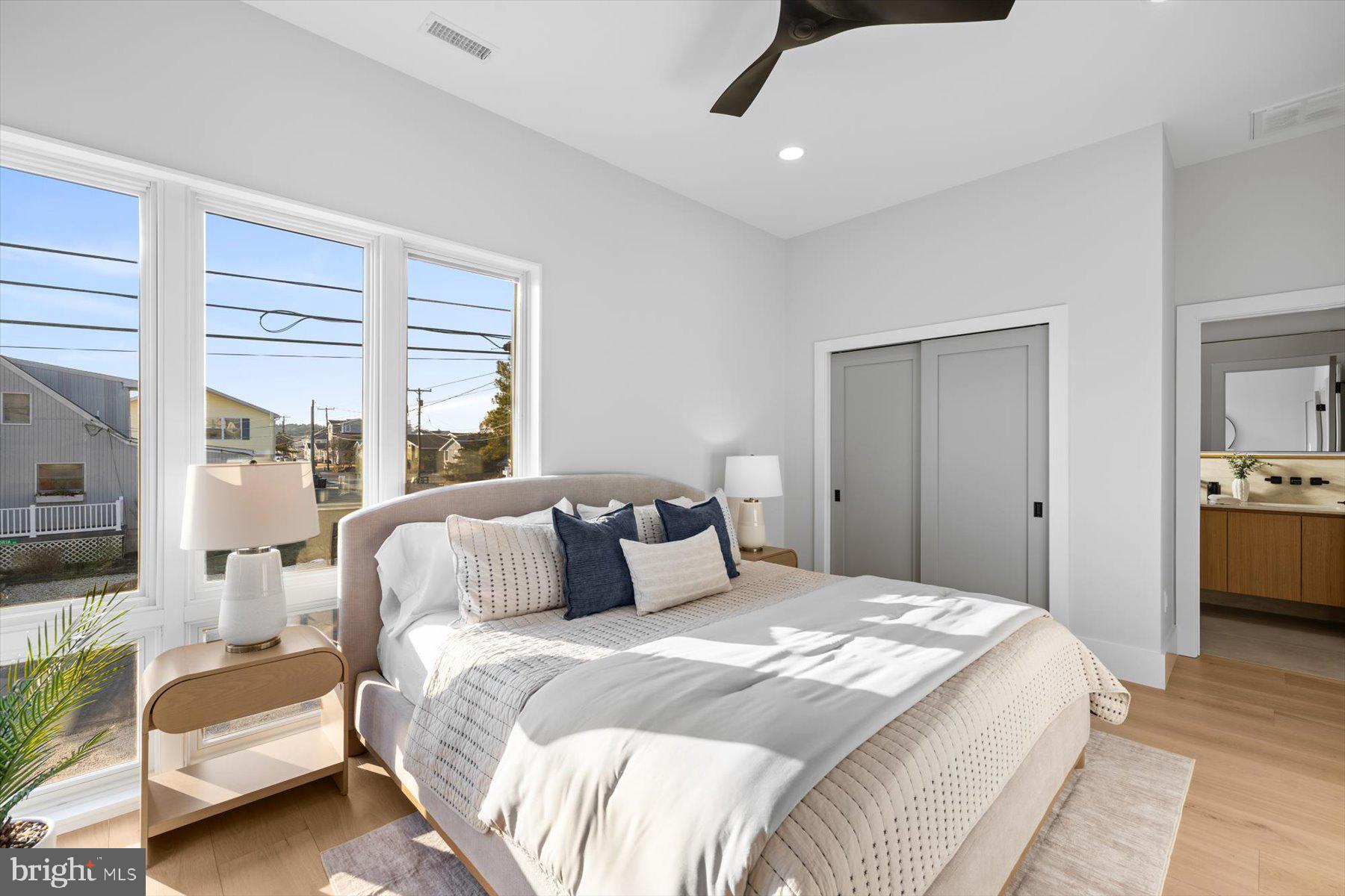 YORK BEACH - Residential