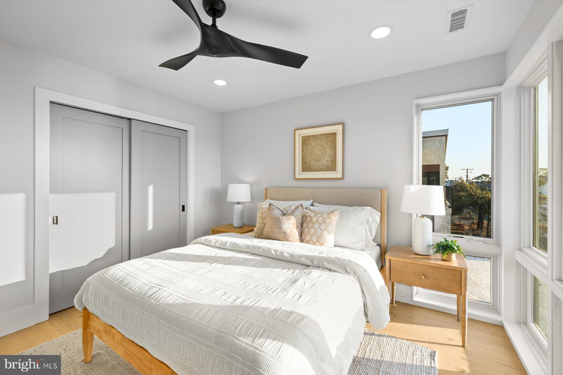 YORK BEACH - Residential