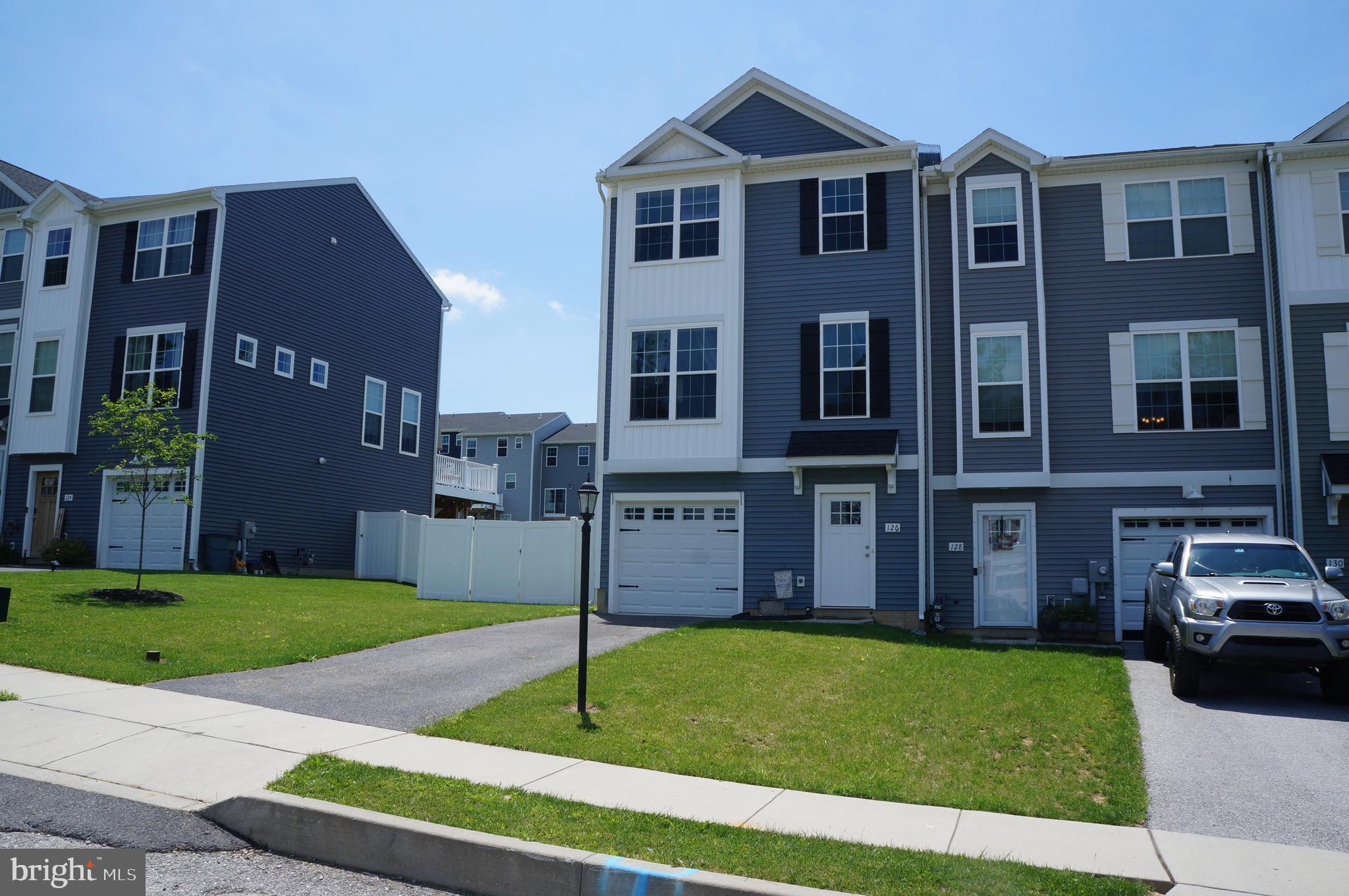 BROOKSIDE HEIGHTS - Residential