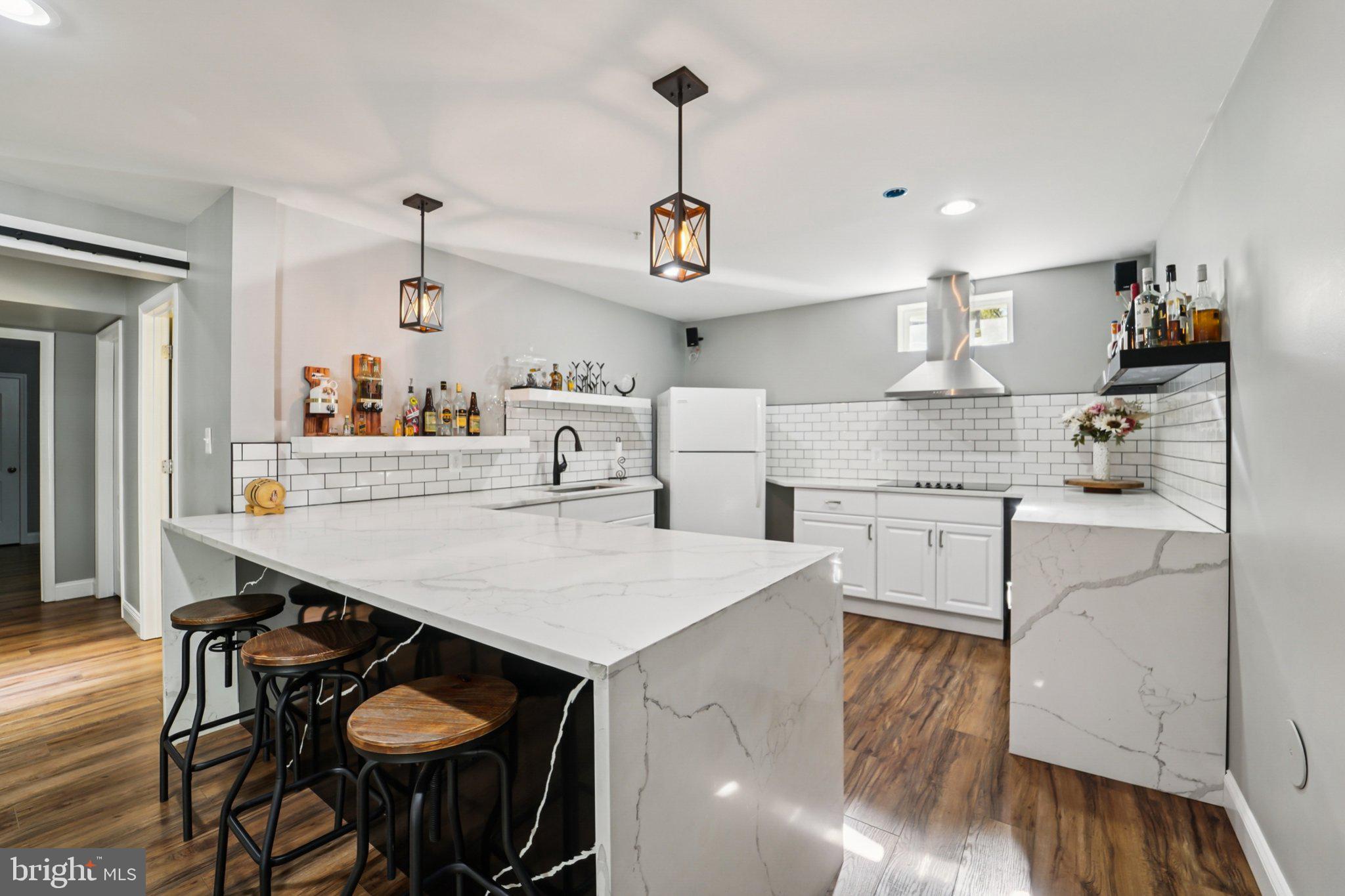 TANYARD SPRINGS - Residential