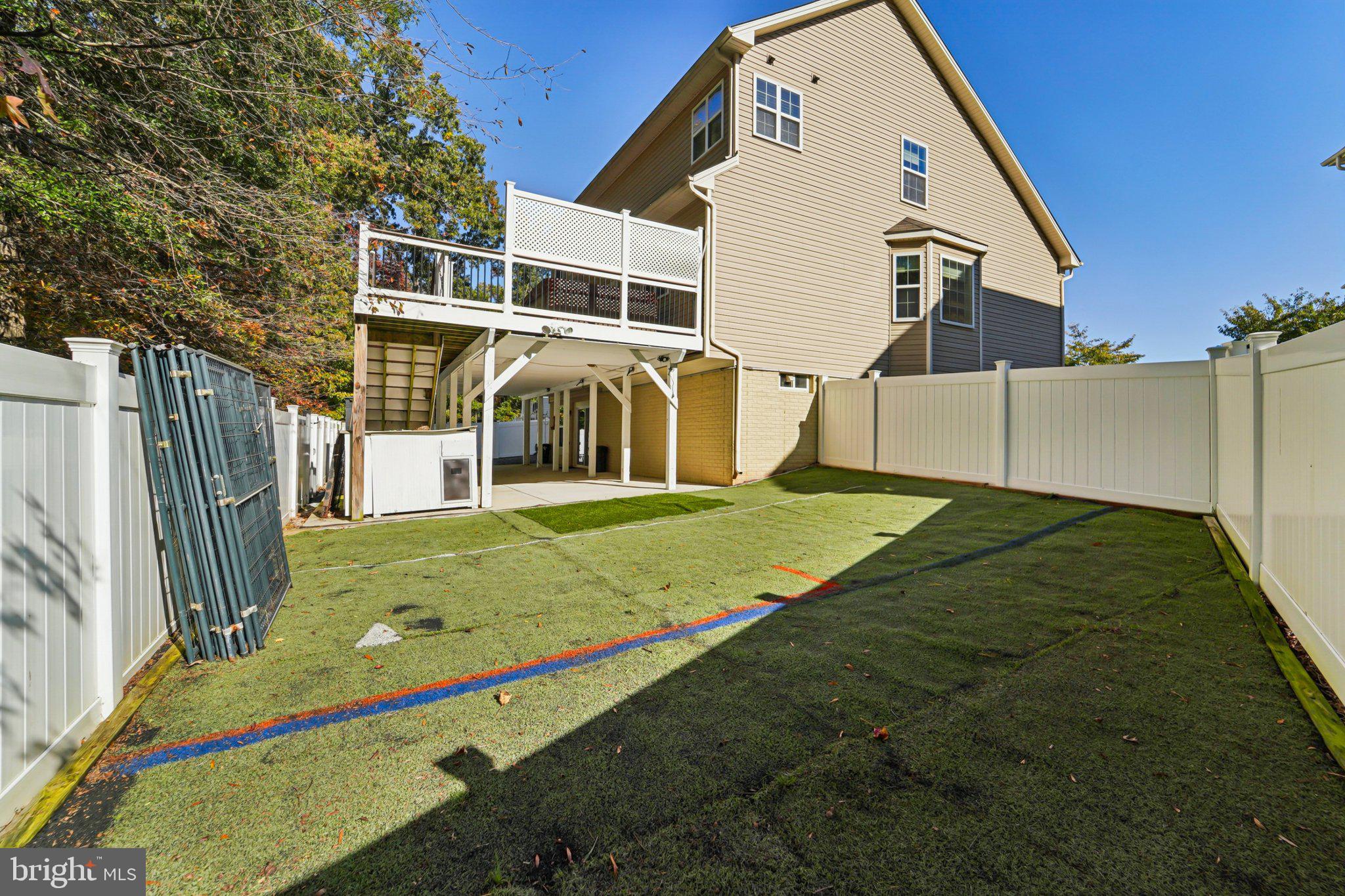 TANYARD SPRINGS - Residential