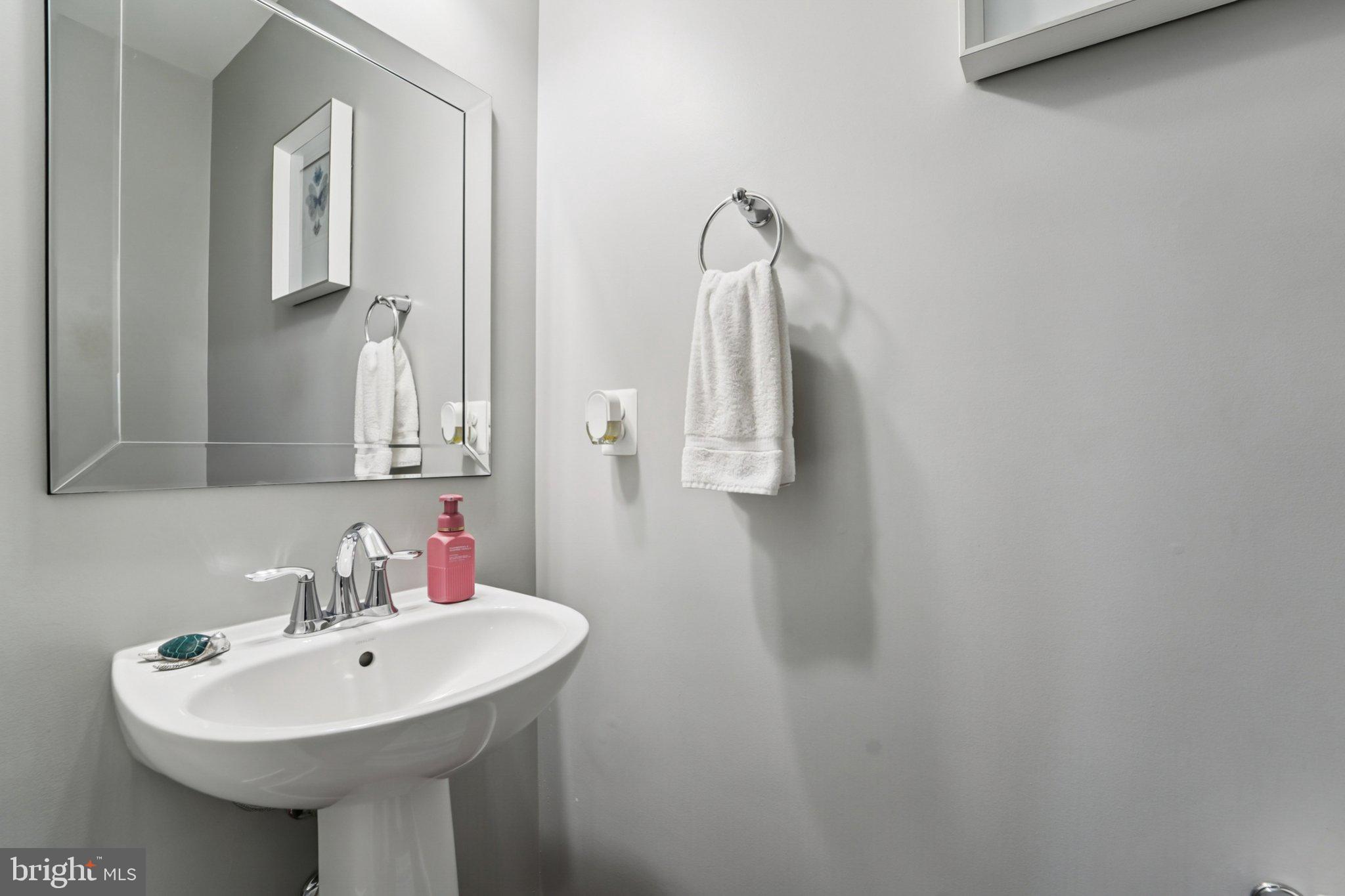 TANYARD SPRINGS - Residential