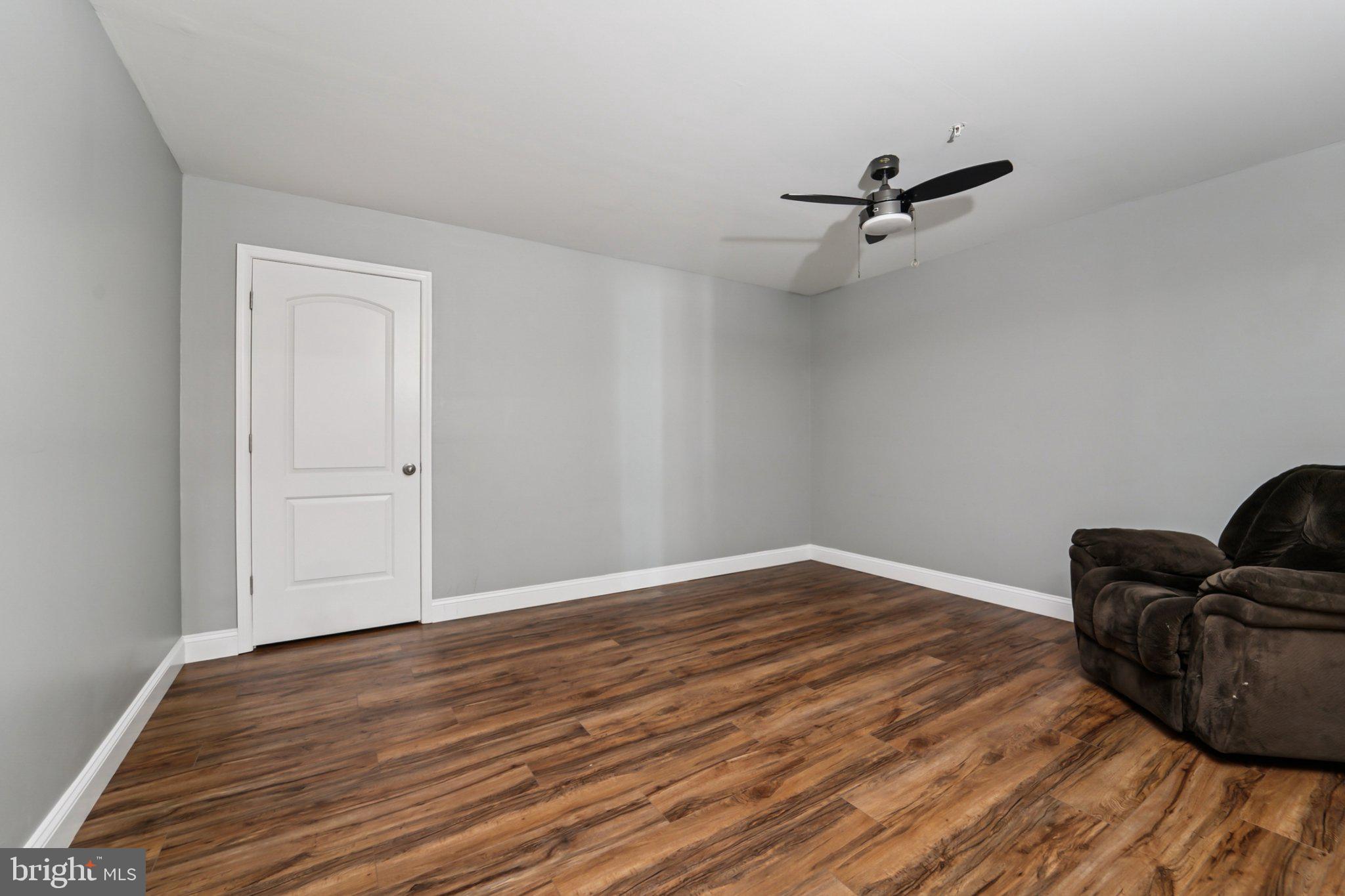 TANYARD SPRINGS - Residential