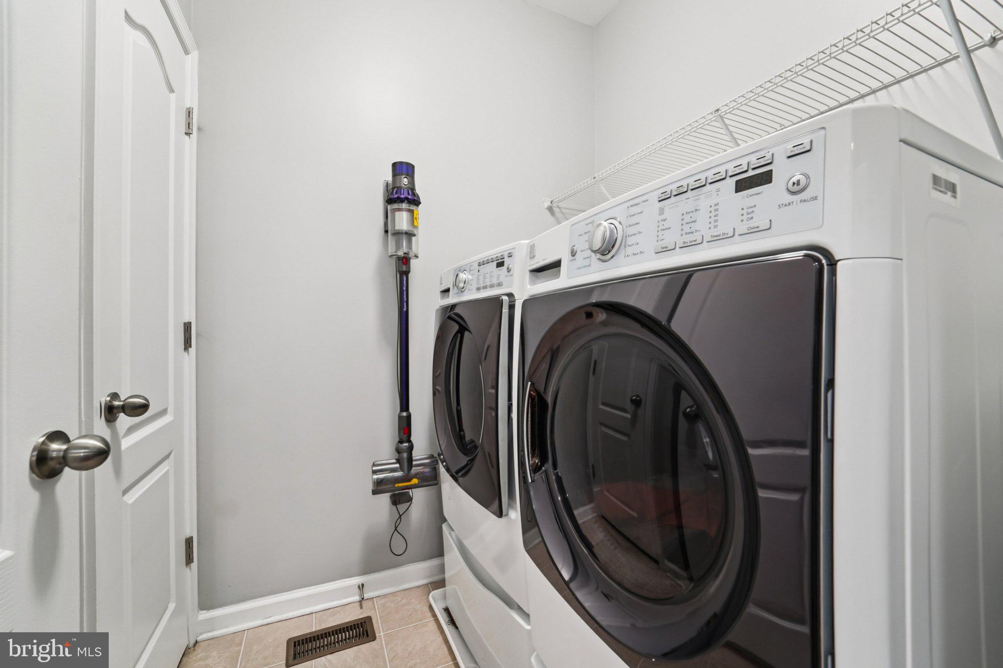 TANYARD SPRINGS - Residential