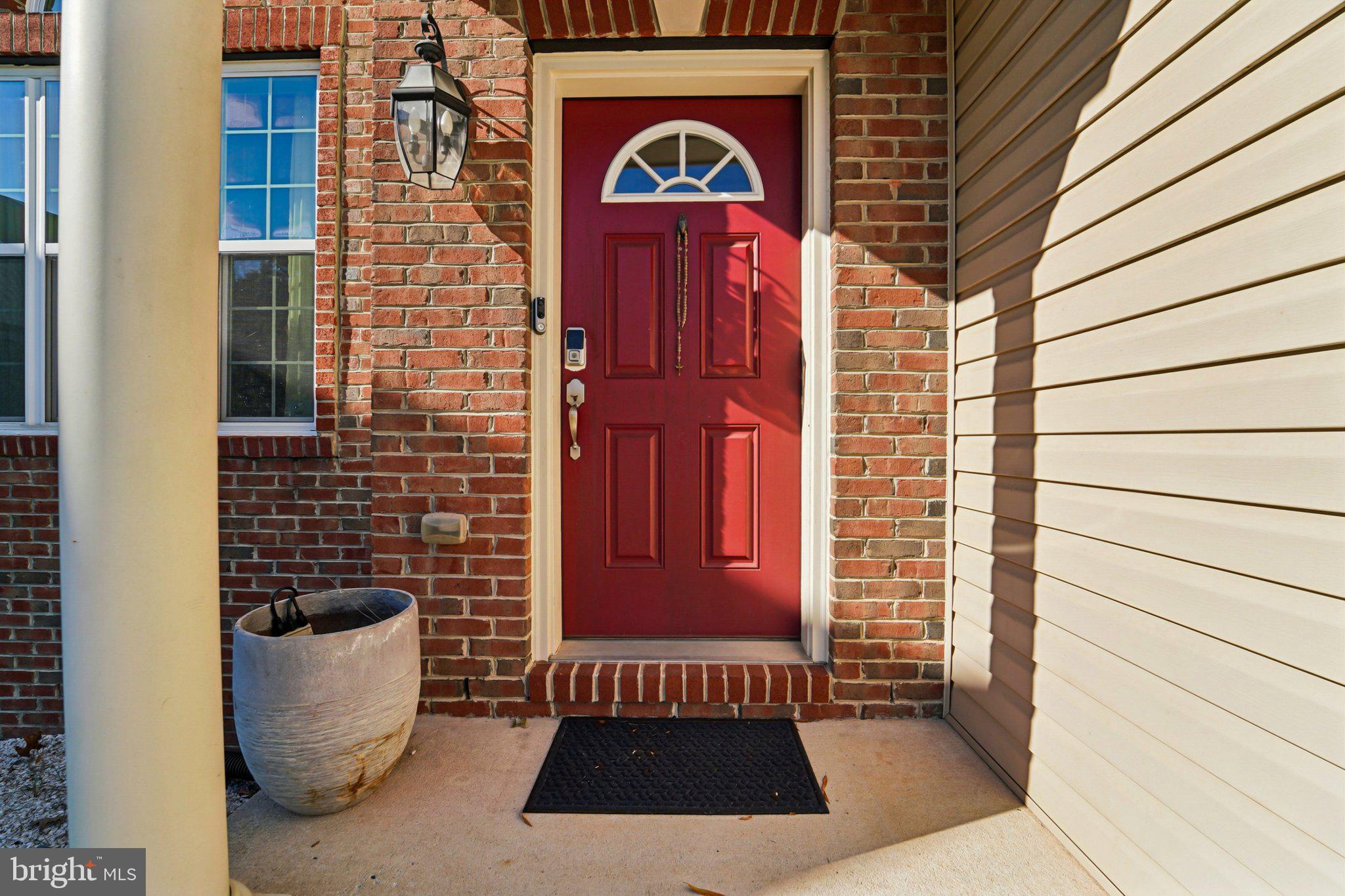 902 BOATWRIGHT DRIVE