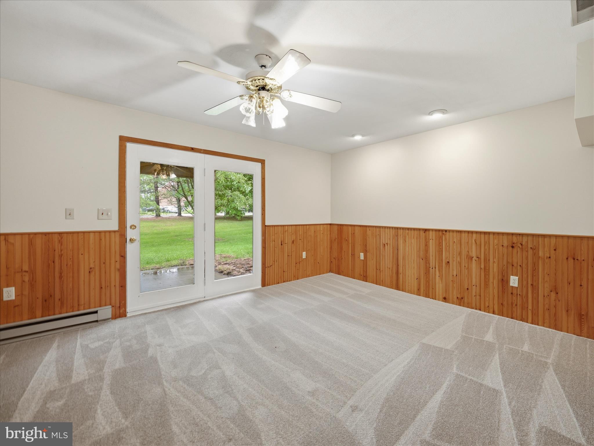 NORTH GATE TOWNE HOMES - Residential
