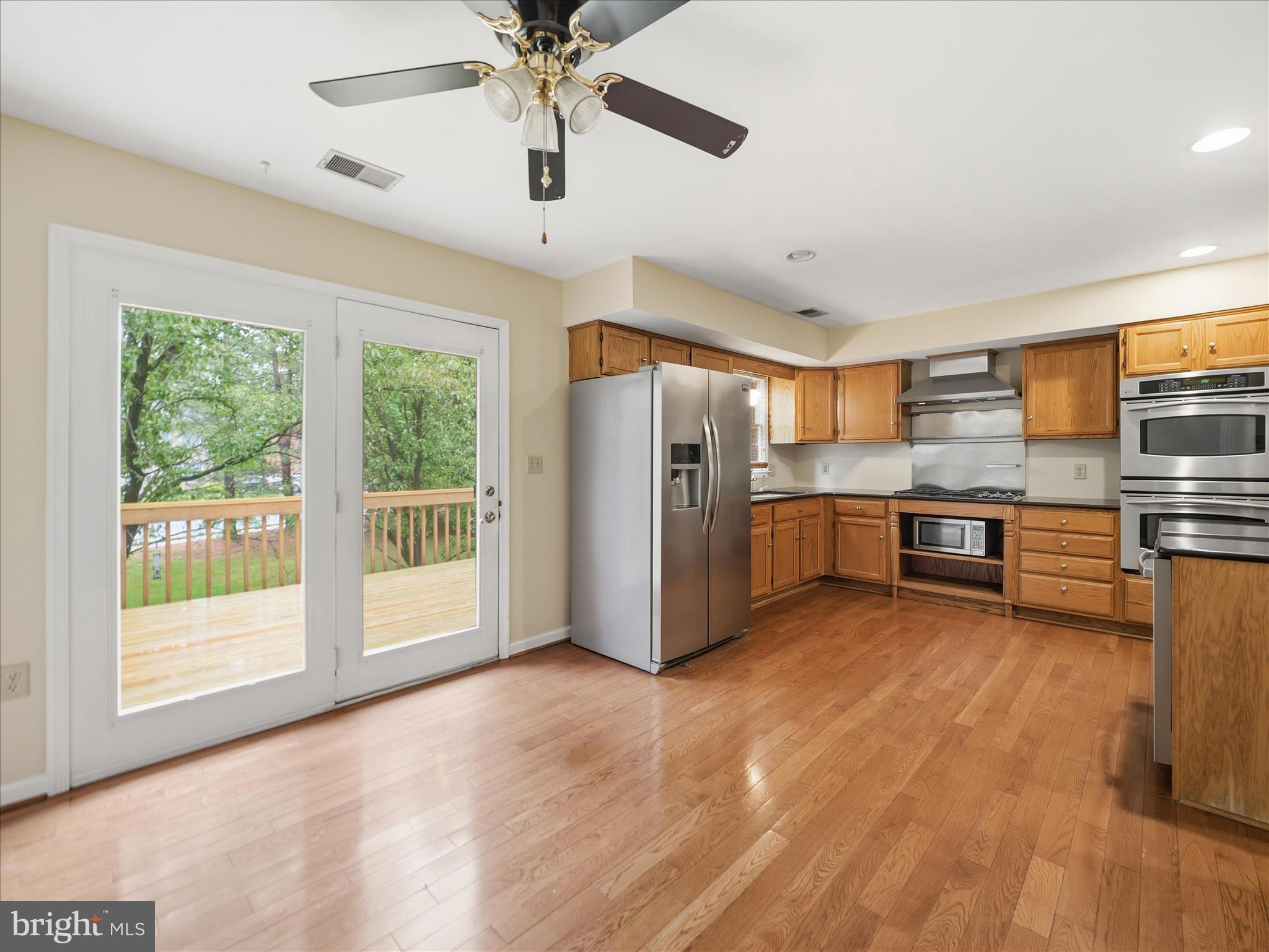 NORTH GATE TOWNE HOMES - Residential