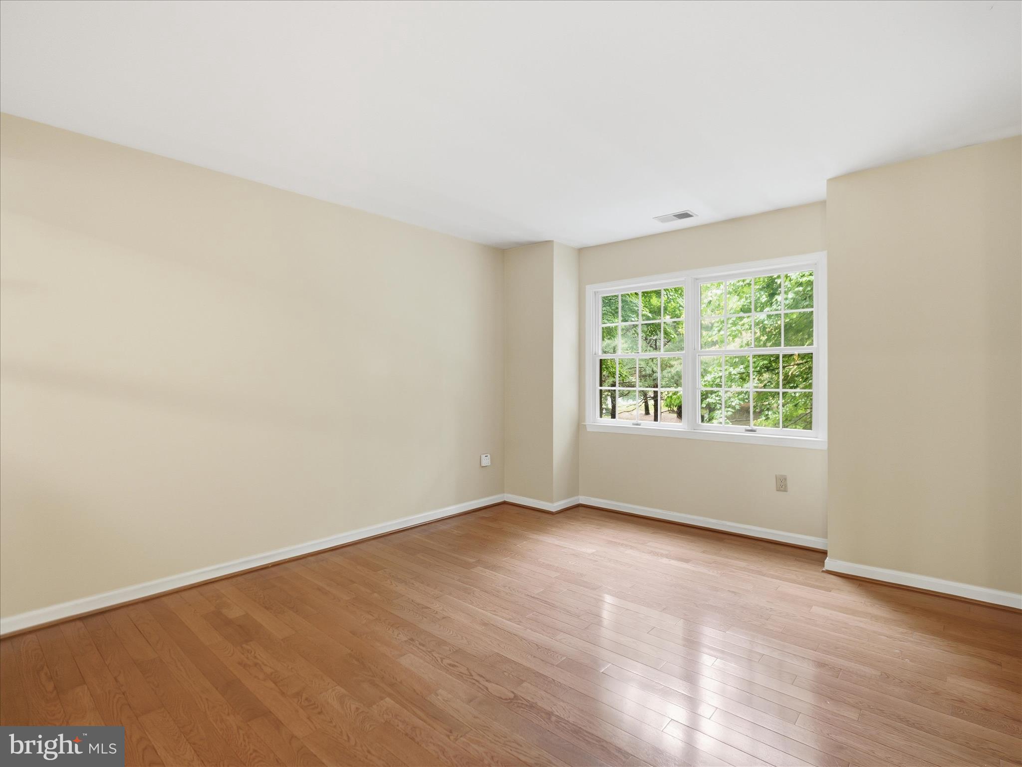 NORTH GATE TOWNE HOMES - Residential
