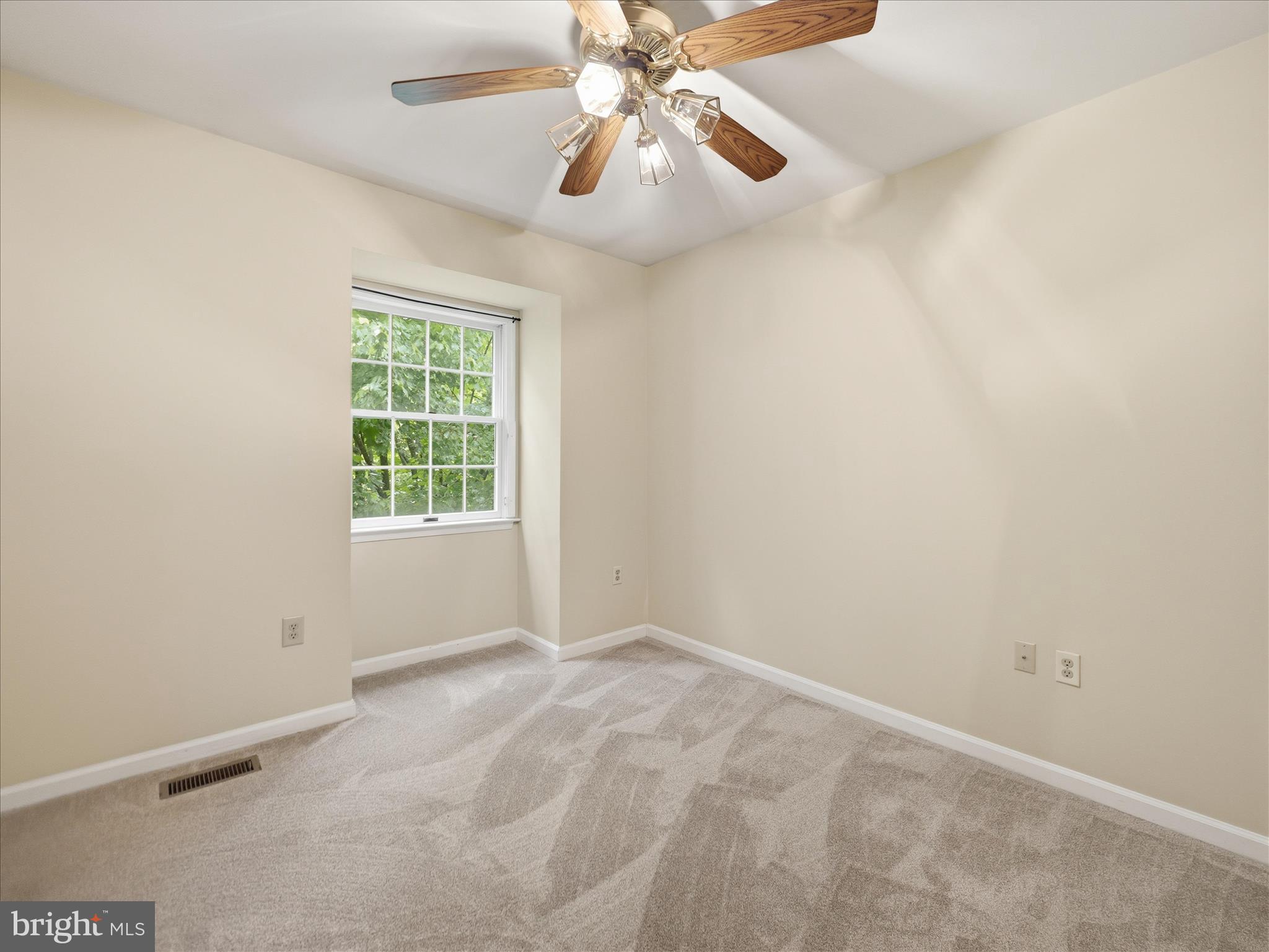NORTH GATE TOWNE HOMES - Residential