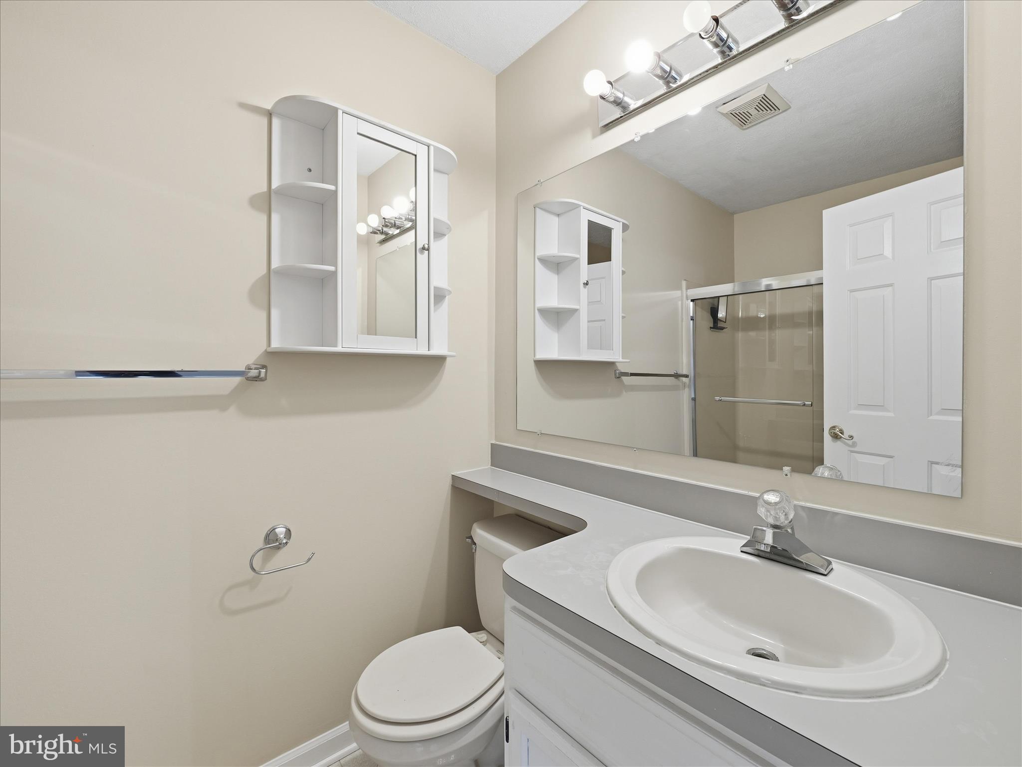 NORTH GATE TOWNE HOMES - Residential