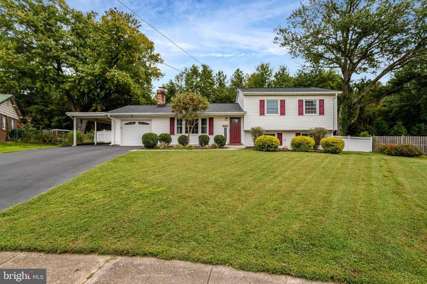 Rarely Available Charming Renovated home in the highly sought after Hayfield Farm neighborhood at the end of a quiet cul-de-sac and no HOA!  Great community with a Community Pool, great parks nearby, great location for everything!  This home has approx 2272 Total Square Feet and has been lovingly cared for with numerous upgrades and ready to move in!  New Flooring and fresh interior paint (2025), New Dishwasher (2025), Refrigerator/Microwave/Gas Cooking stove (2019), New Ceiling Fans (2025), New Recessed Lighting (2025), Roof (2019), Water Heater (2017), HVAC (2019), and beautifully updated bathrooms and kitchen!  Many other improvements have been made too. Fantastic large kitchen with table space and bonus family room addition with serene wooded views!  Wonderful community pool share conveys!  Use and pay an annual membership fee or lease your share.  Fantastic competitive swim team too! Community park with tot lot too. Location can't be beat - Within just over 1/2 mile to Hayfield Schools, close to several INOVA hospitals, Walker Lane emergency center, Fort Belvoir, Coast Guard, Springfield Town Center Mall, Huntley Meadows Park, Franconia Recreation Center, Greendale Golf Course, loads of great restaurants and Wegmans (short 2 miles away!), Trader Joes, Costco, Fairfax County Parkway, I-95/495, Reagan National Airport and Washington DC! Short drive to Springfield Metro and bus stop right around the corner!