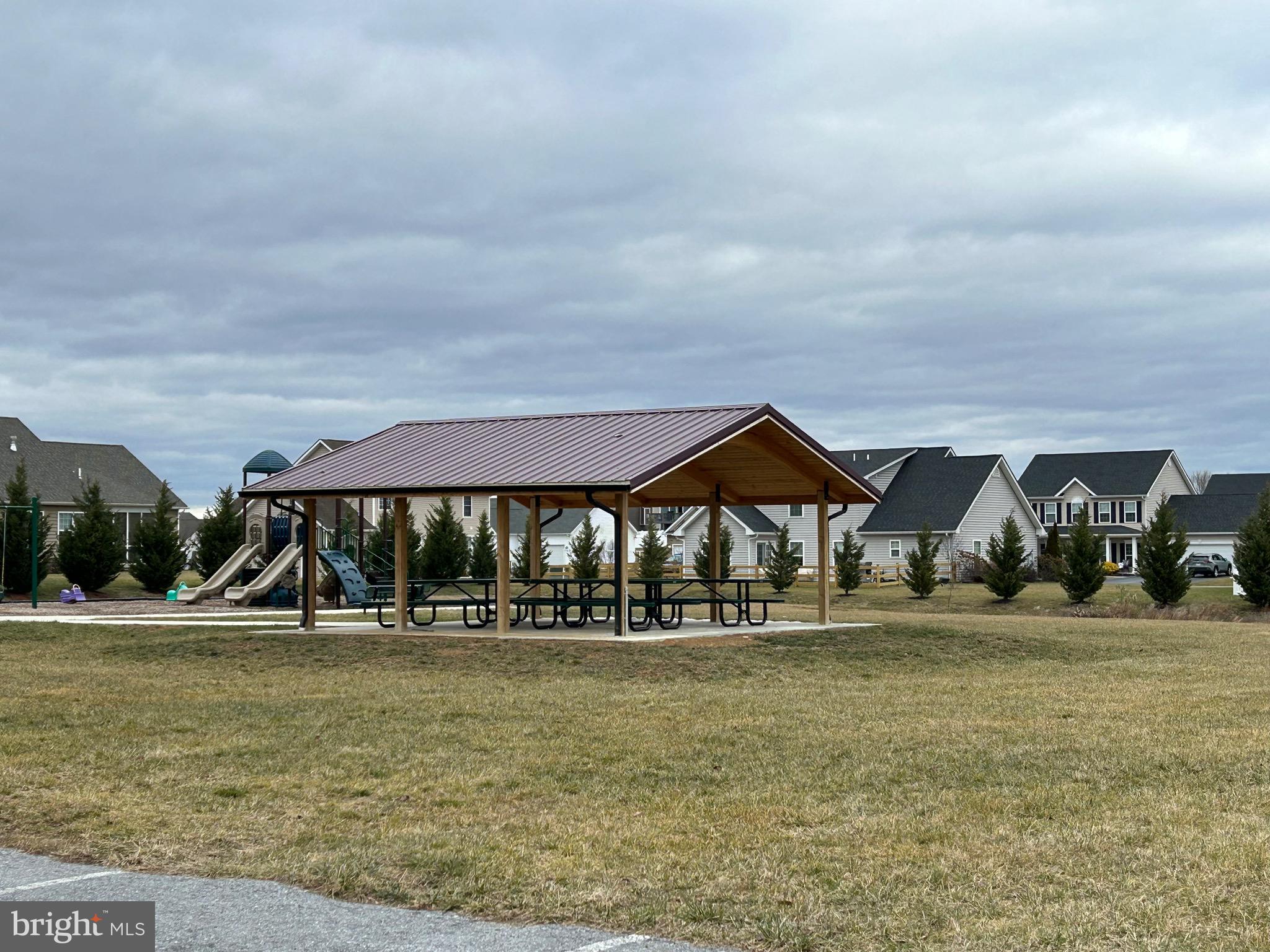 BRIDLE CREEK - Residential